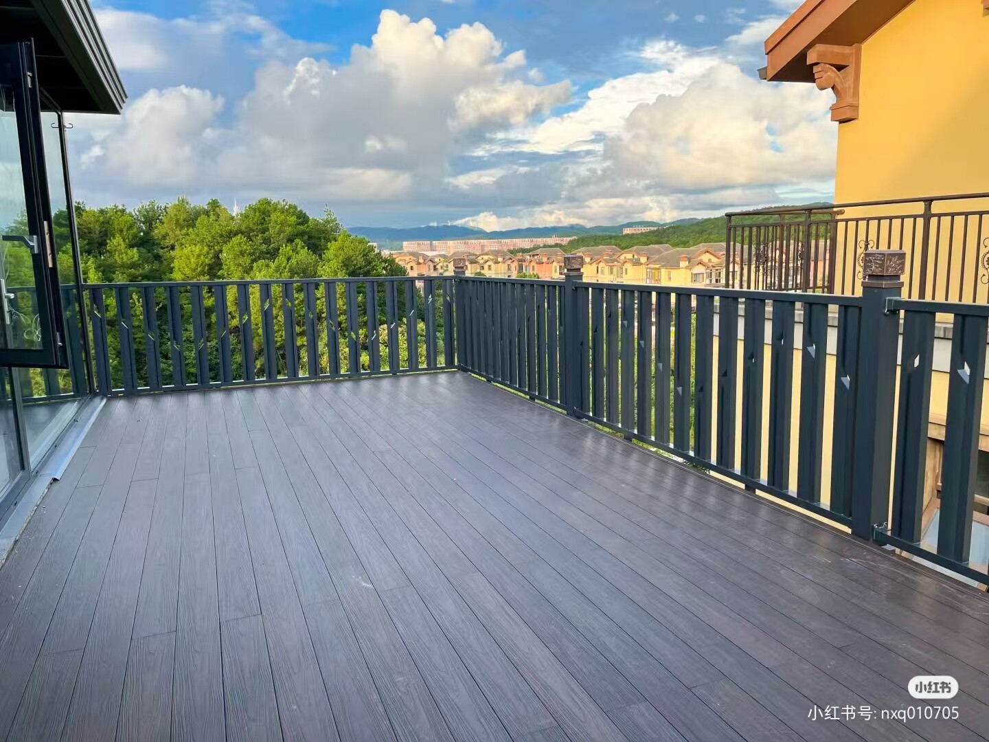 Aluminiowe balustrady na taras dachowy 6063-T5, budynek komercyjny, bezpieczne ogrodzenie, projekt w Polsce