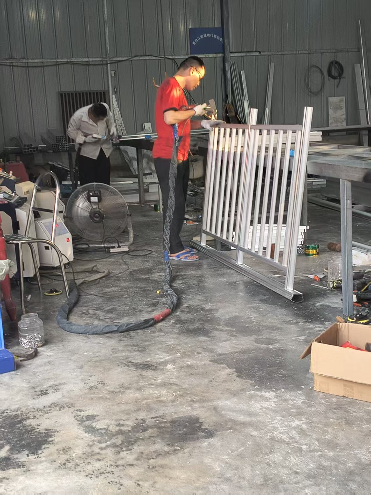 aluminum profile welding process - image 10
