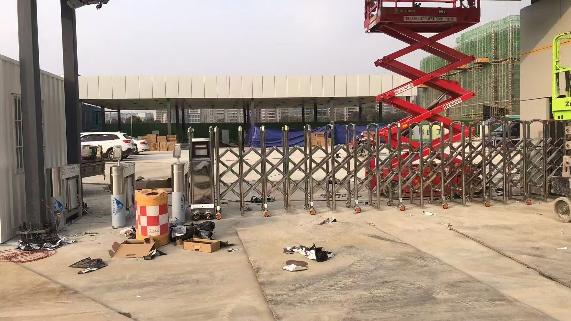 Stainless Steel Retractable Gate Stainless - Electric stainless gate type1 for factory residential commercial