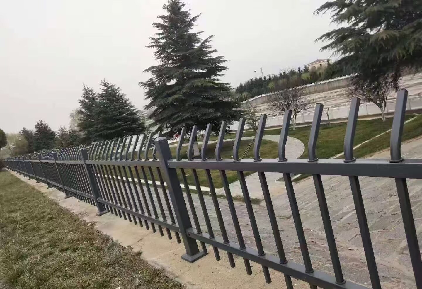 Brick Wall Mounted Steel Fence - Steel steel fence brick for industrial commercial residential