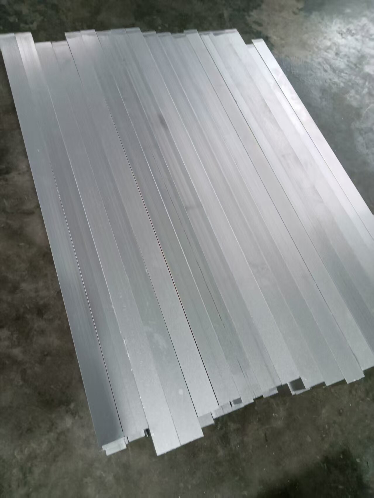 aluminum profile cutting process - image 2