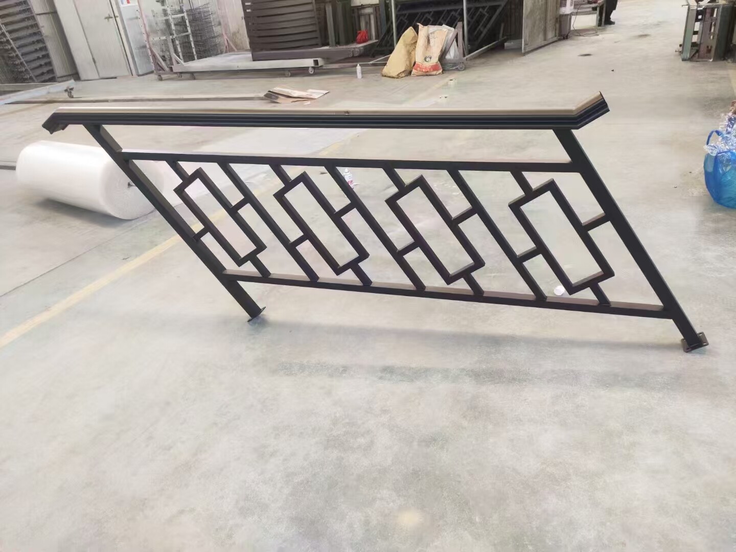 aluminum profile finishing process - image 70