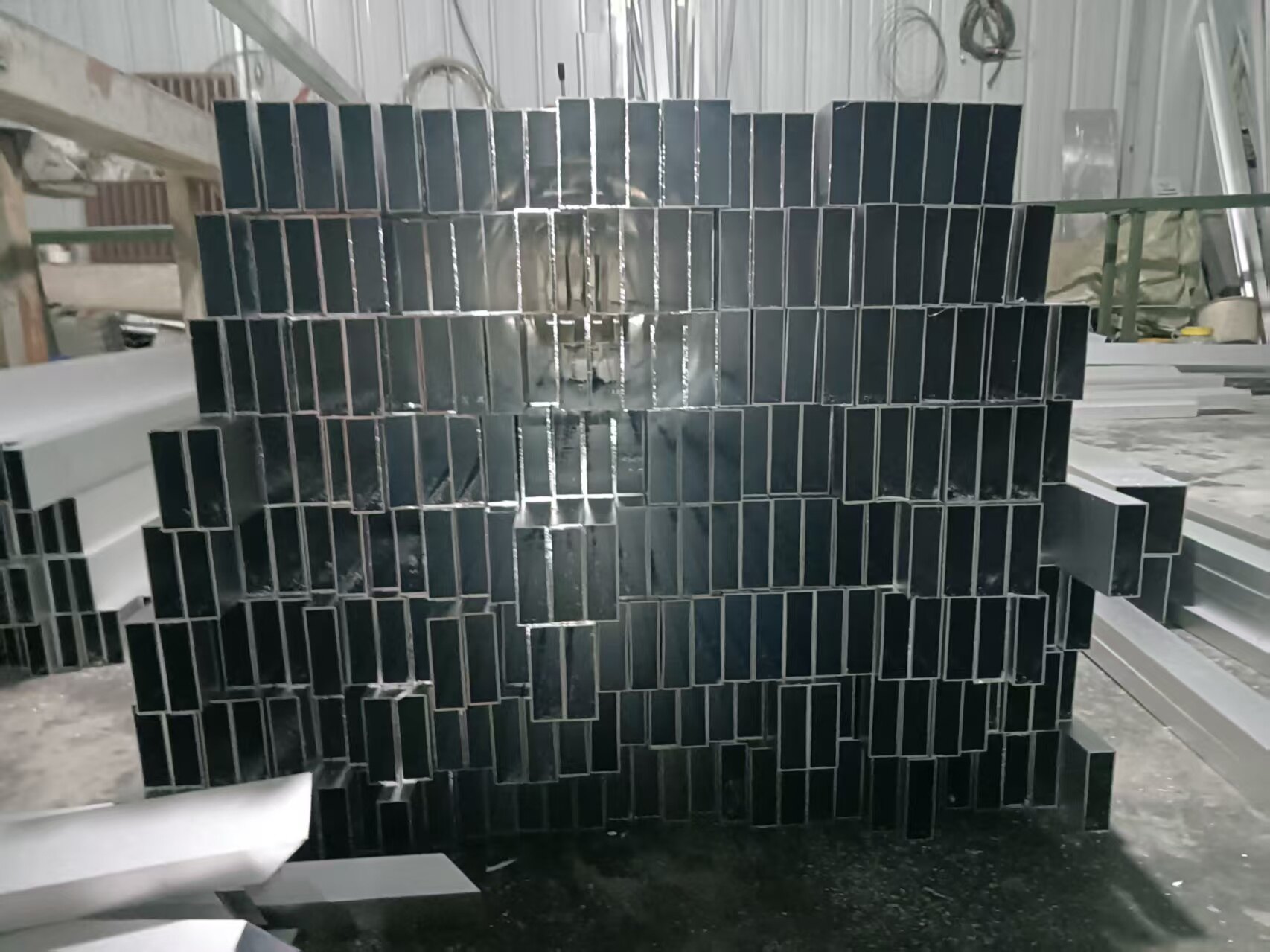 aluminum profile cutting process - image 6