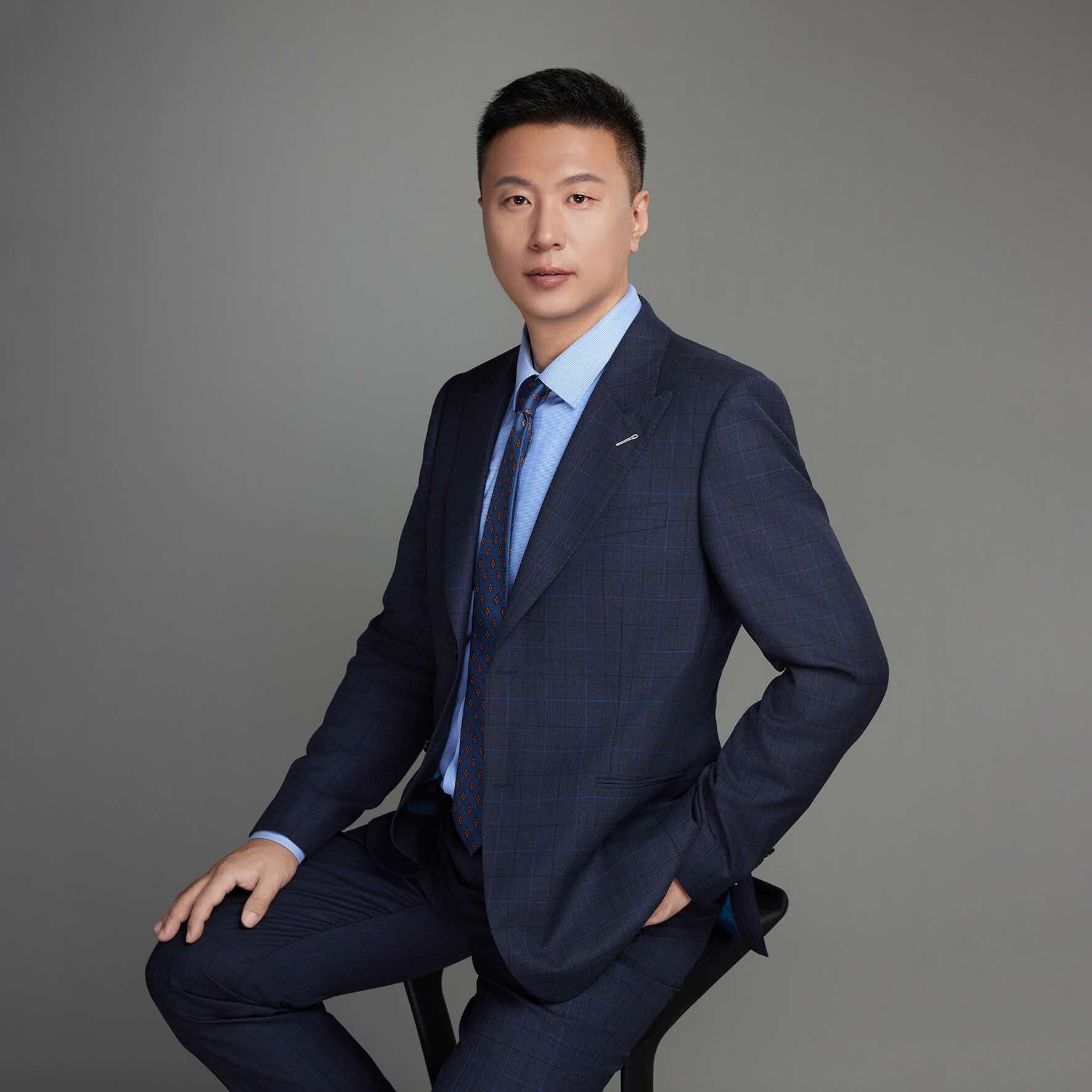 王英俊律师