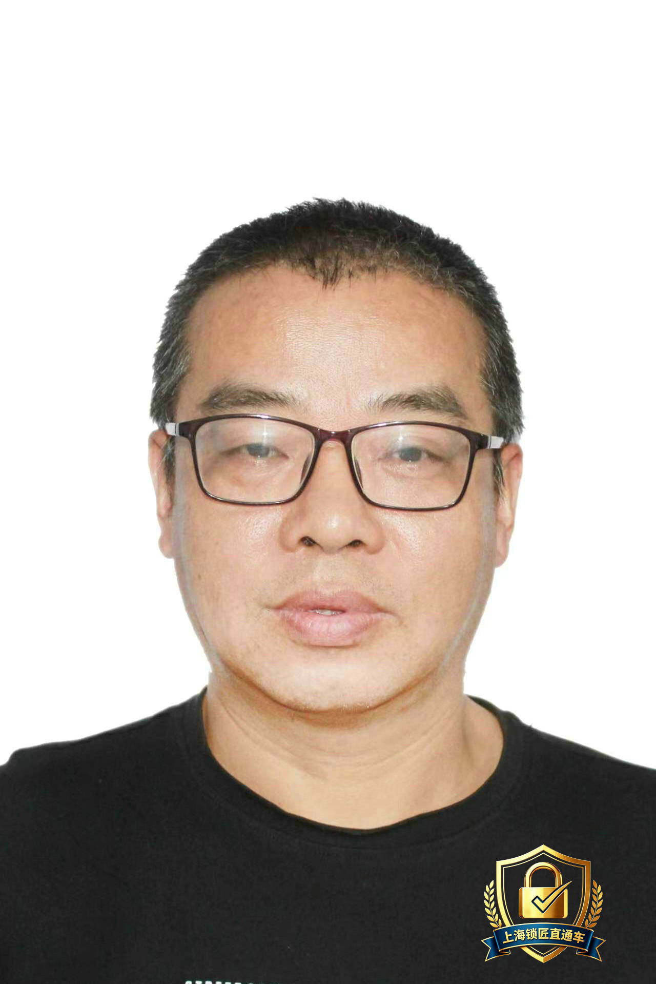 李志雄