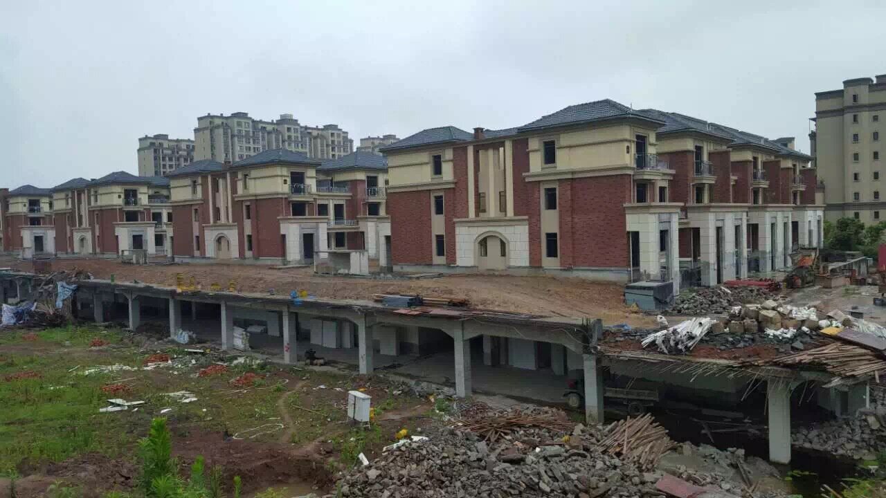 洪崖洞风景区风貌改造工程 - 图2