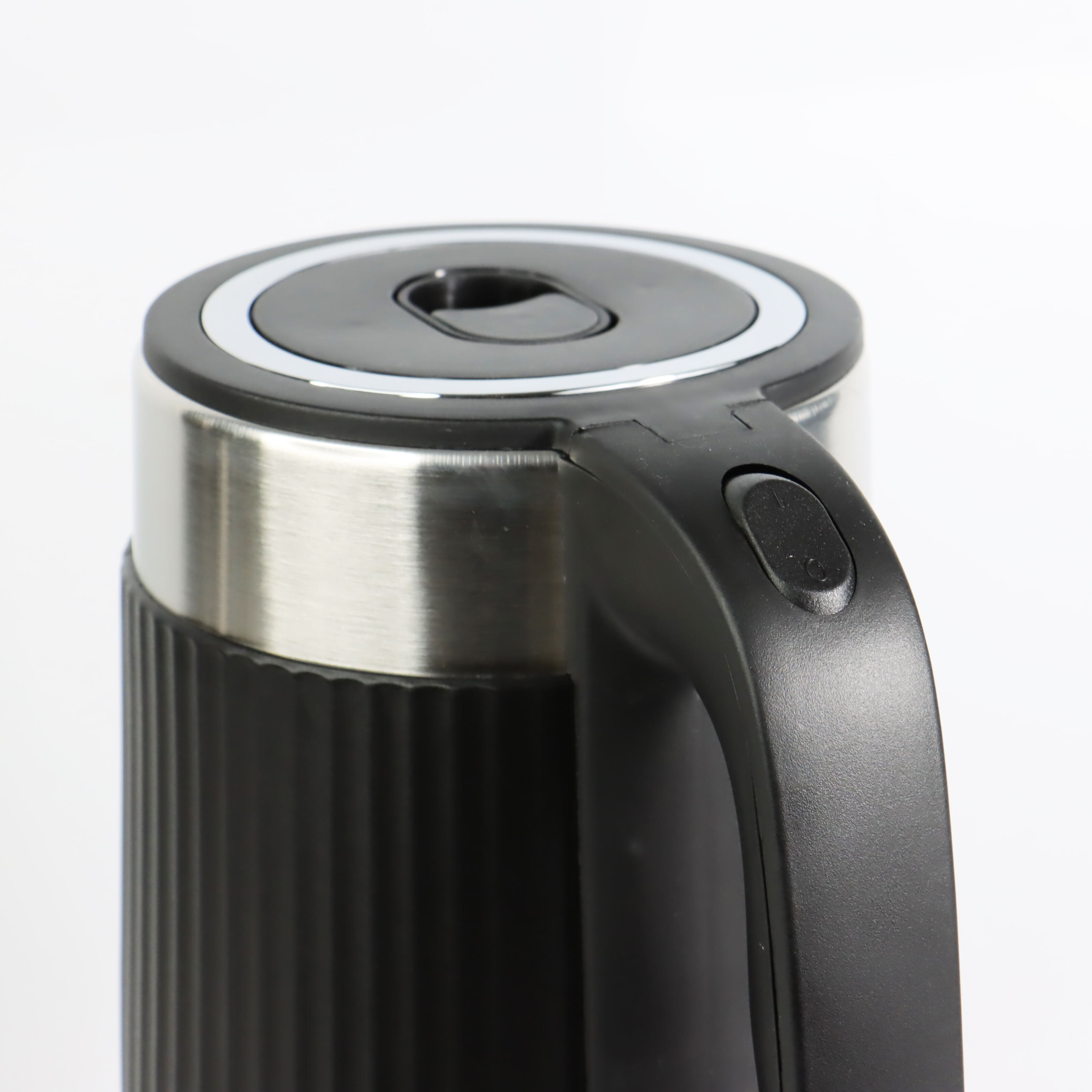 Semi-rubber Coated Kettle - Stainless Steel Model detail 3