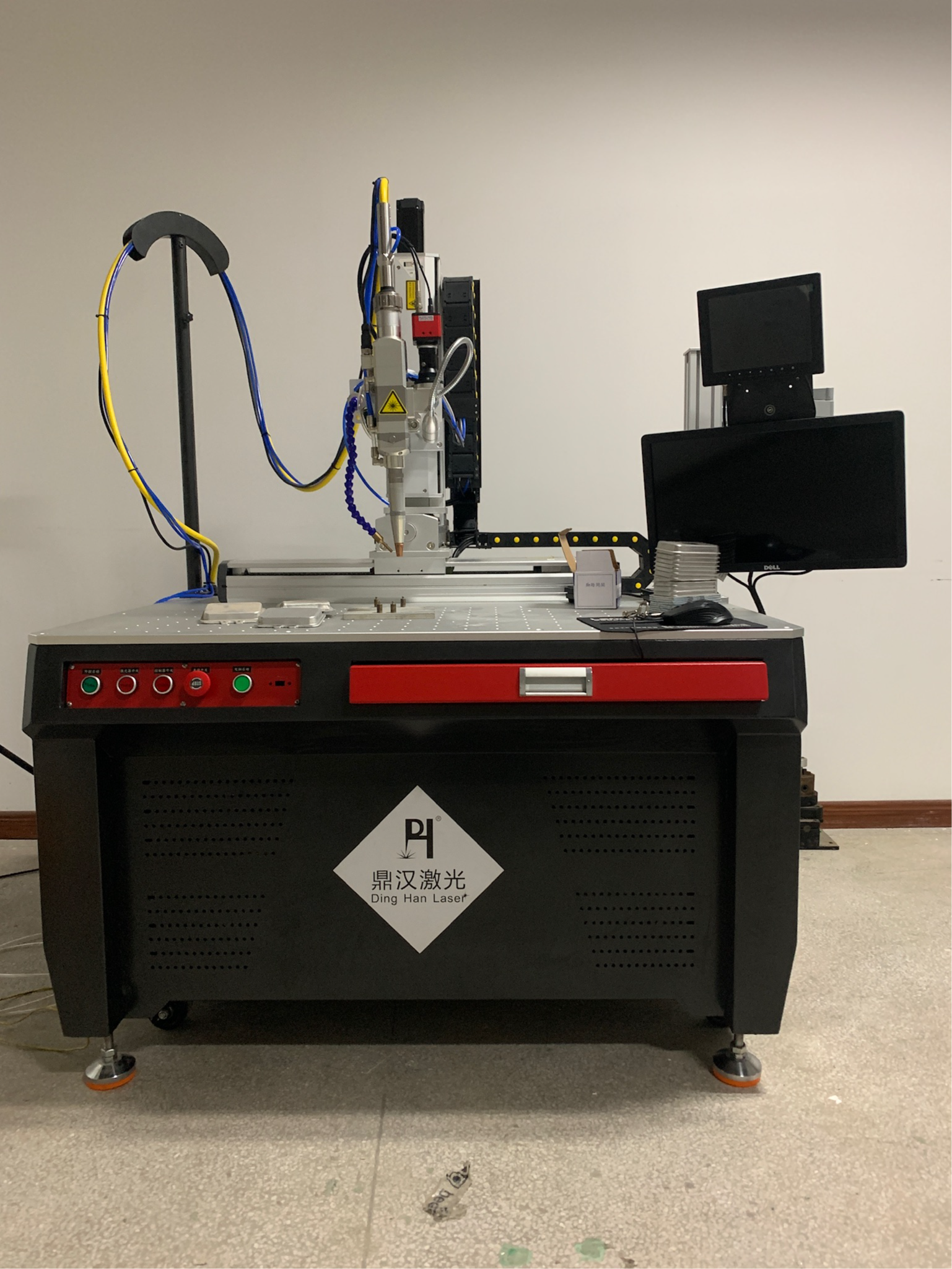 激光焊接机 Laser Welding