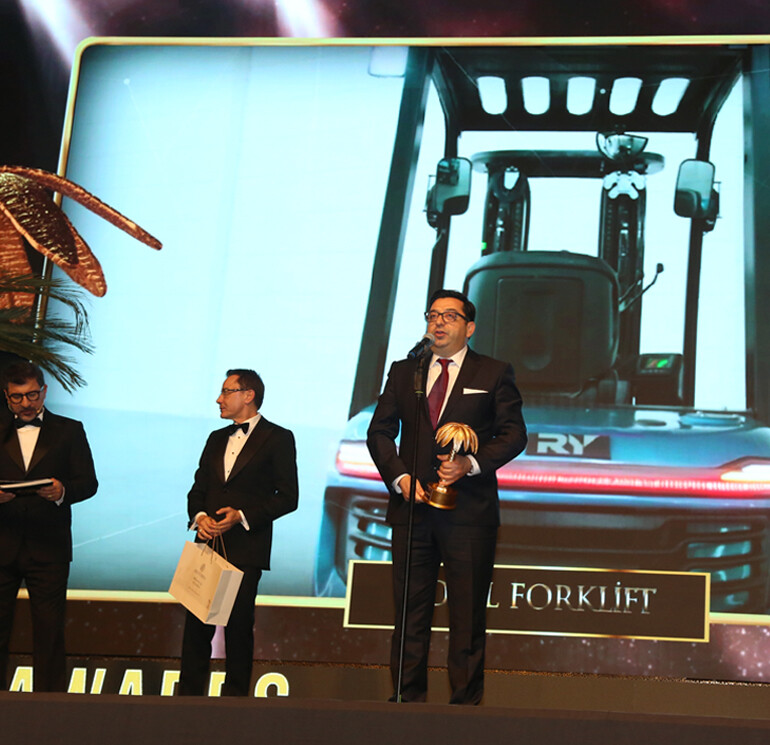 INTERNATIONAL AWARDS