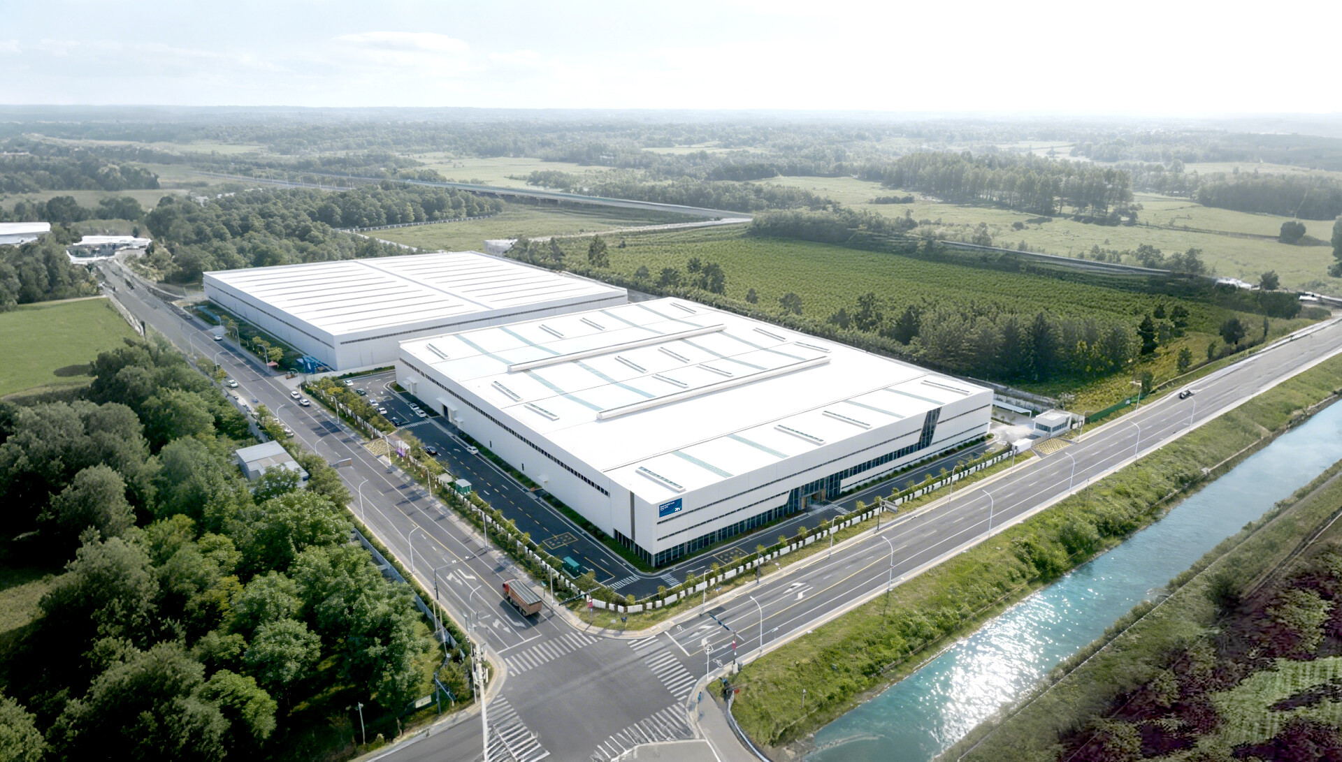 INTELLIGENT MODERNIZED NEW FACTORY