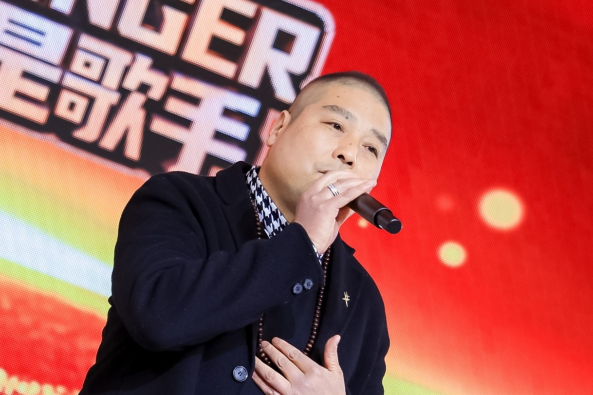 观众热烈掌声