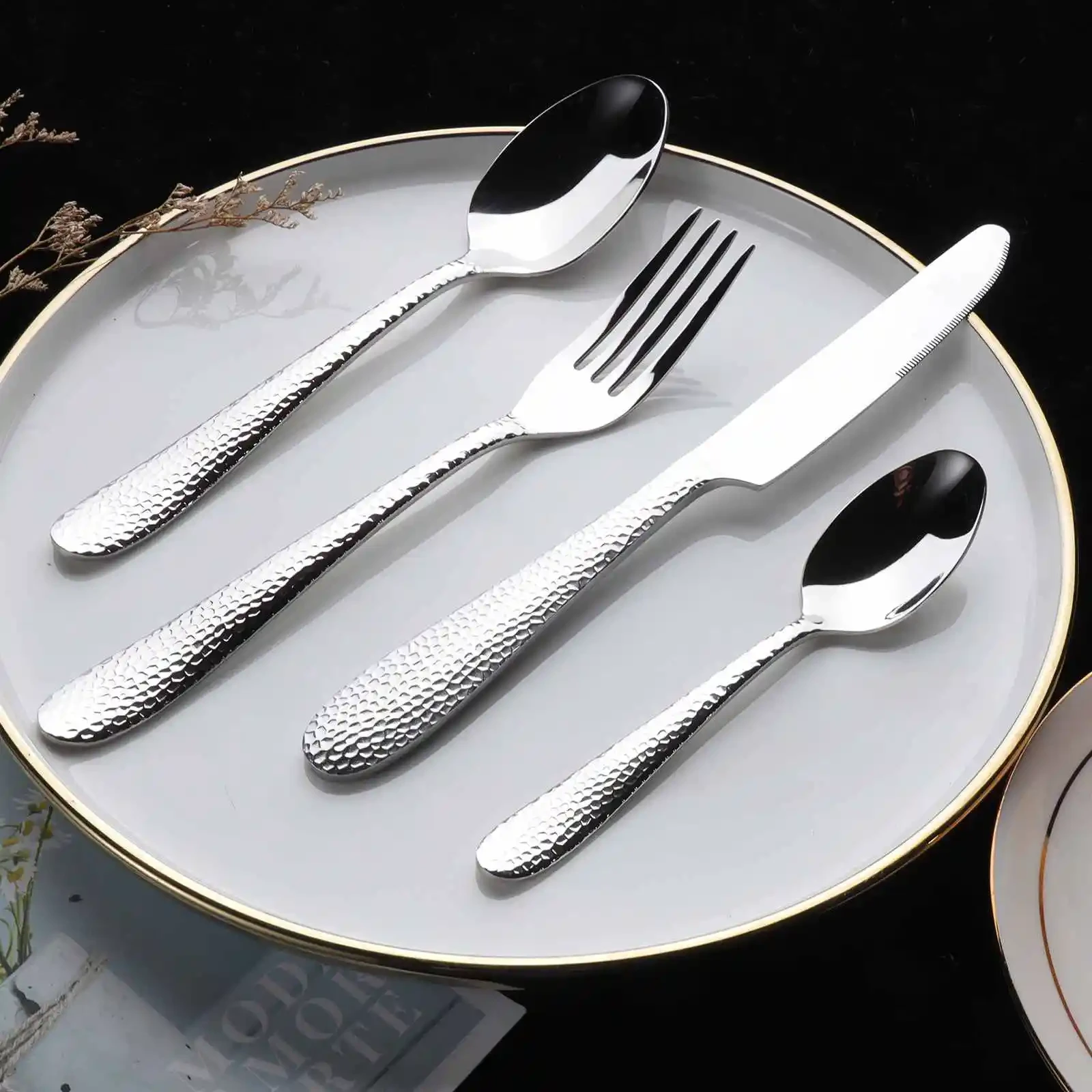 Hammered Curve|Silver