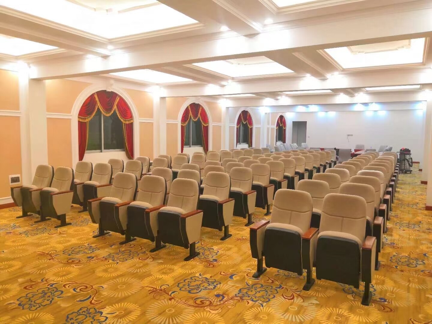 Modular Cinema Seating