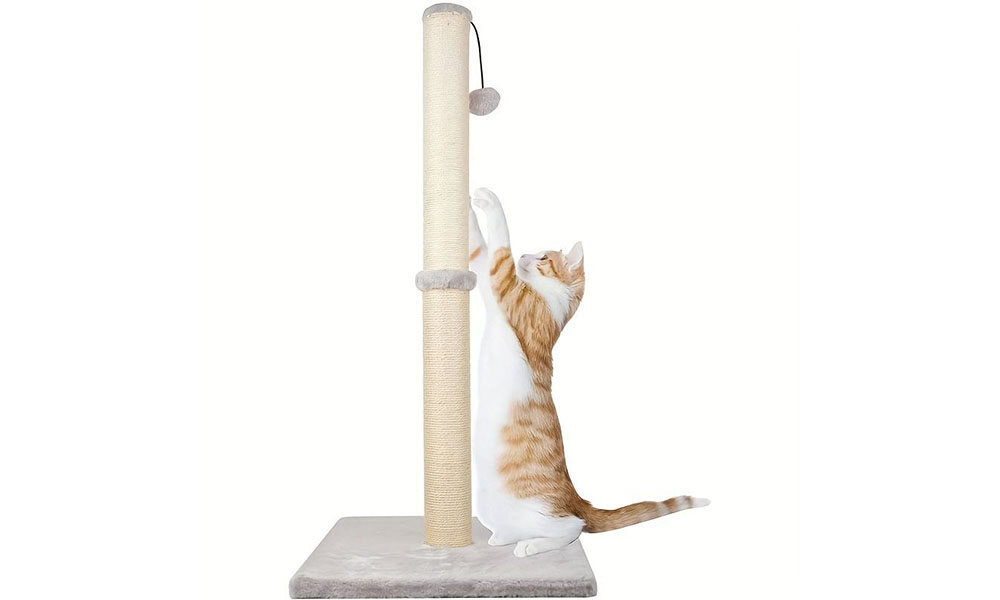 Two-Section Vertical Cat Tree Sisal Scratching Post