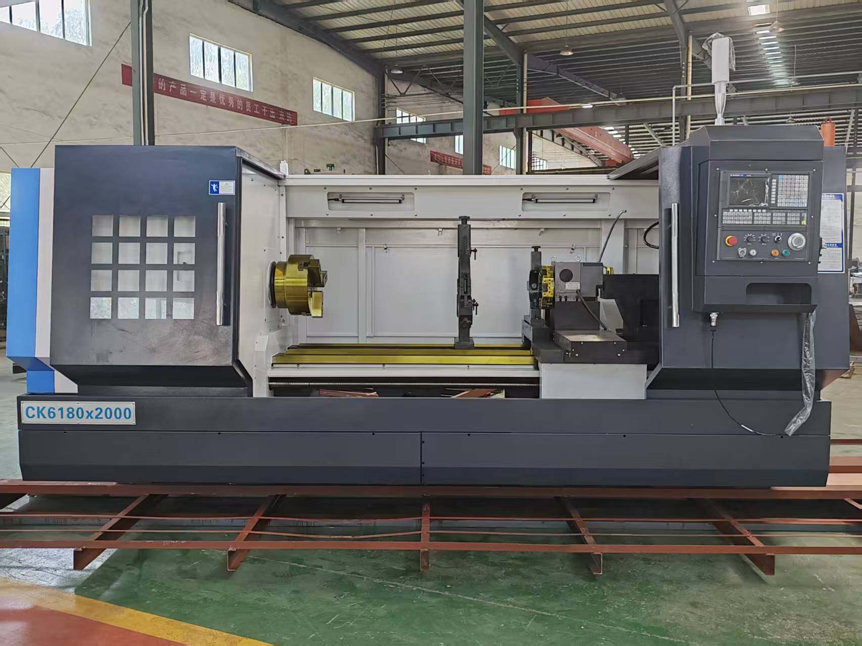Heavy Duty CNC Lathe CK6180