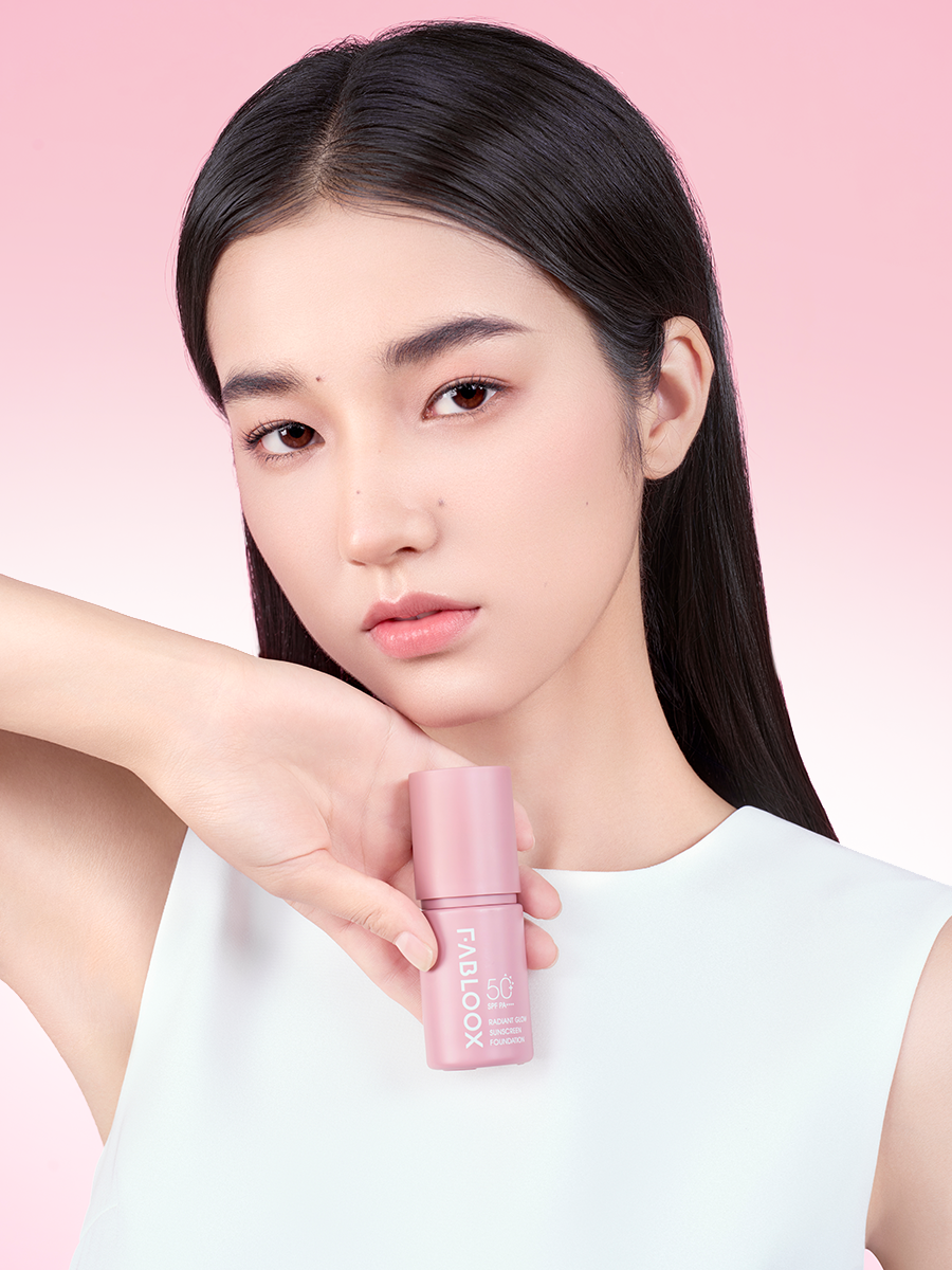 One bottle = sunscreen + foundation