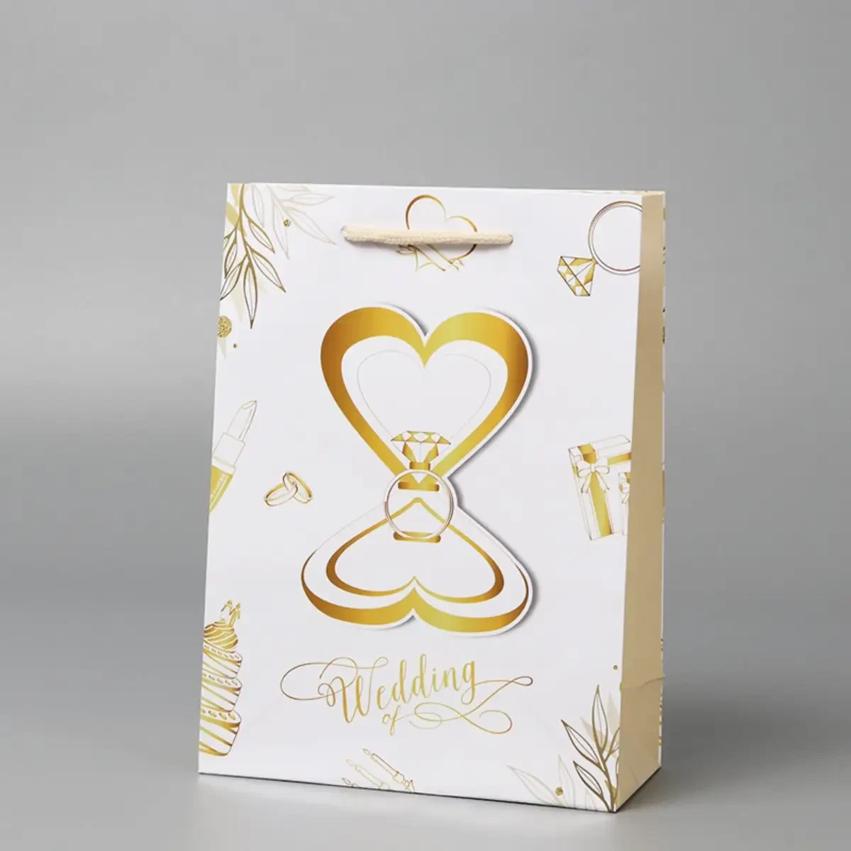 Coated vs Textured Paper Luxury Gift Bags & Tote Bags: Which Is Better? 2026