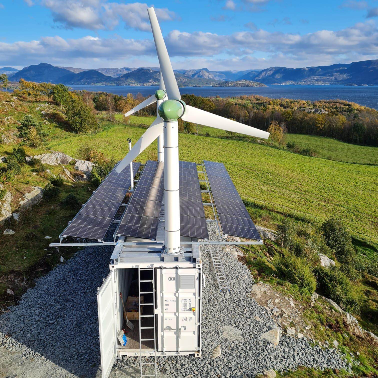 Integrated Wind, Solar, and Energy Storage