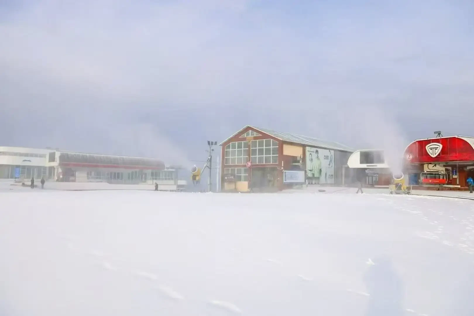 Wanlong Ski Resort: China's Snowmaking Pioneer Nears Its 2026-27 Opening