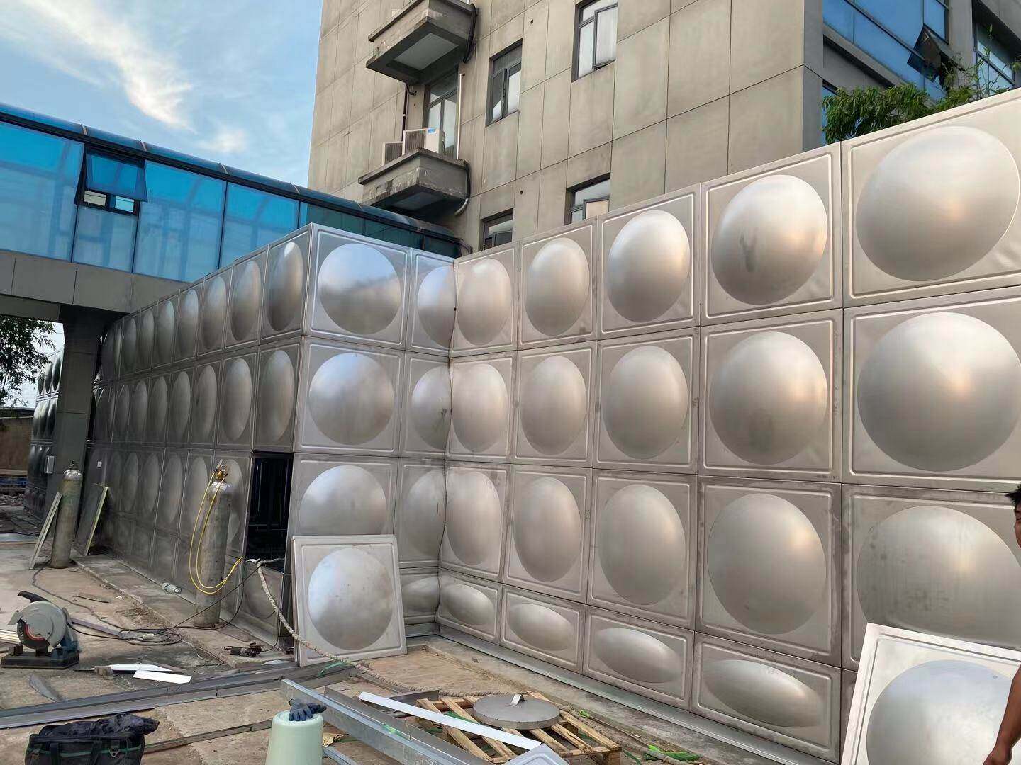 不锈钢箱泵一体水箱