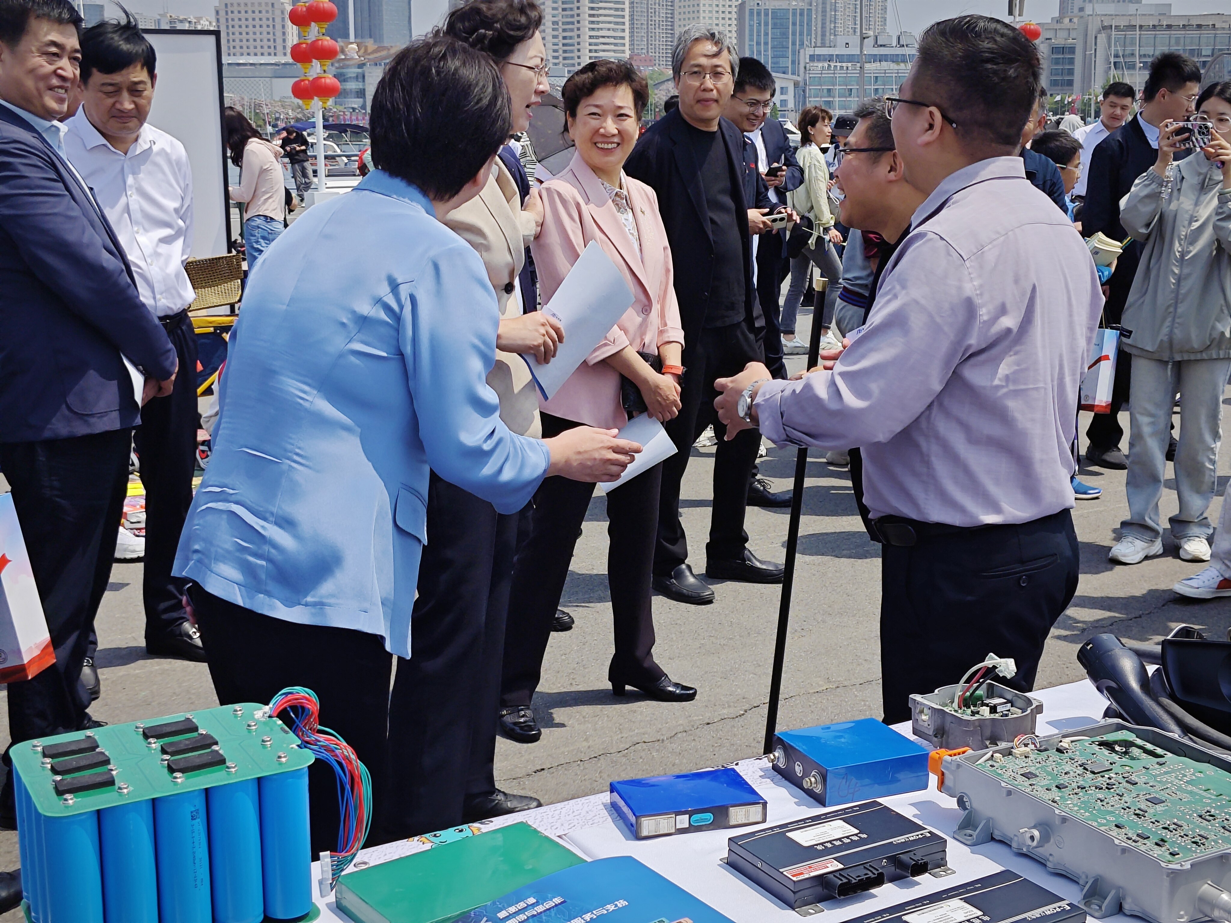 小青龙新能源参加户外科技成果展示活动