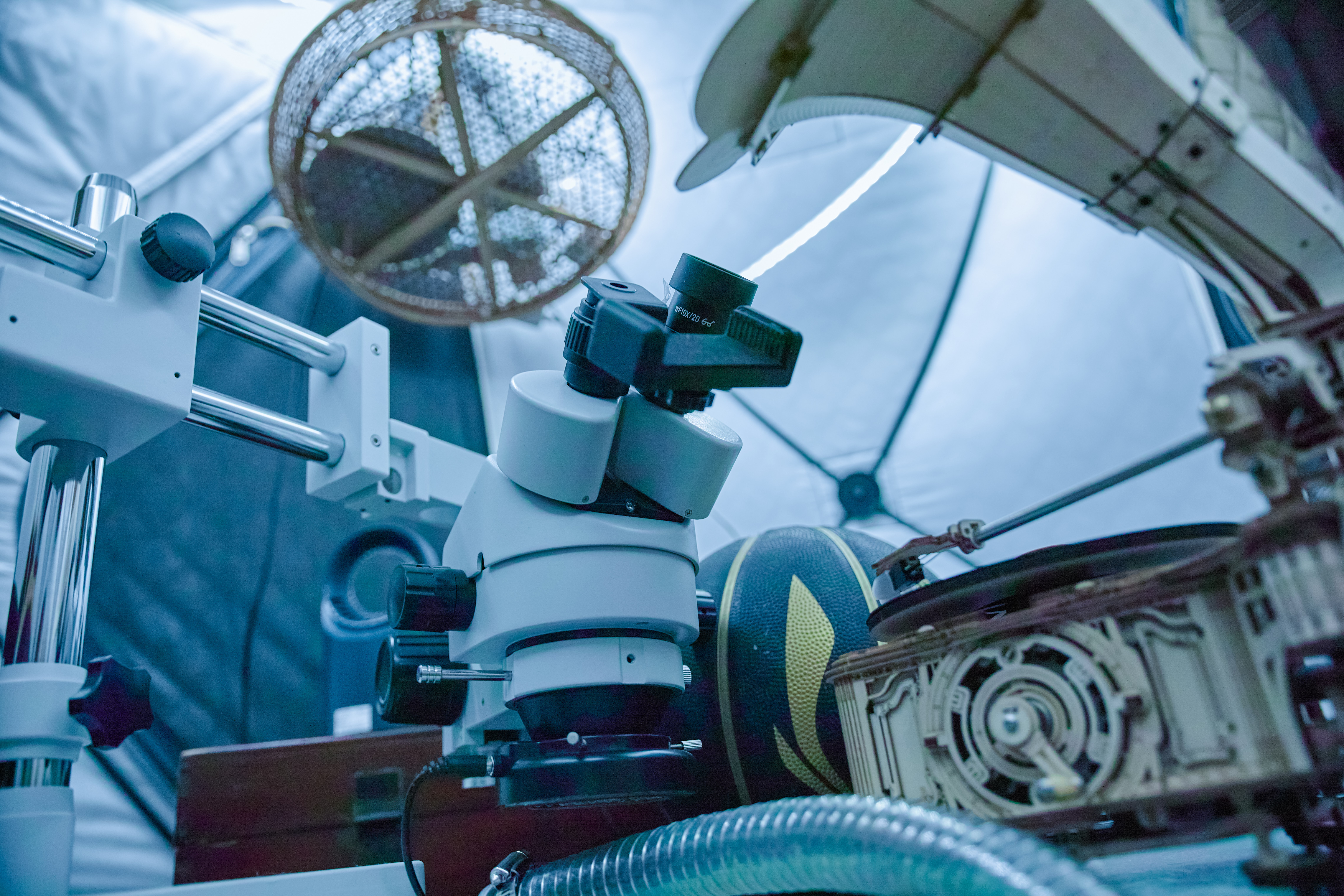 Scientific research equipment and laboratory