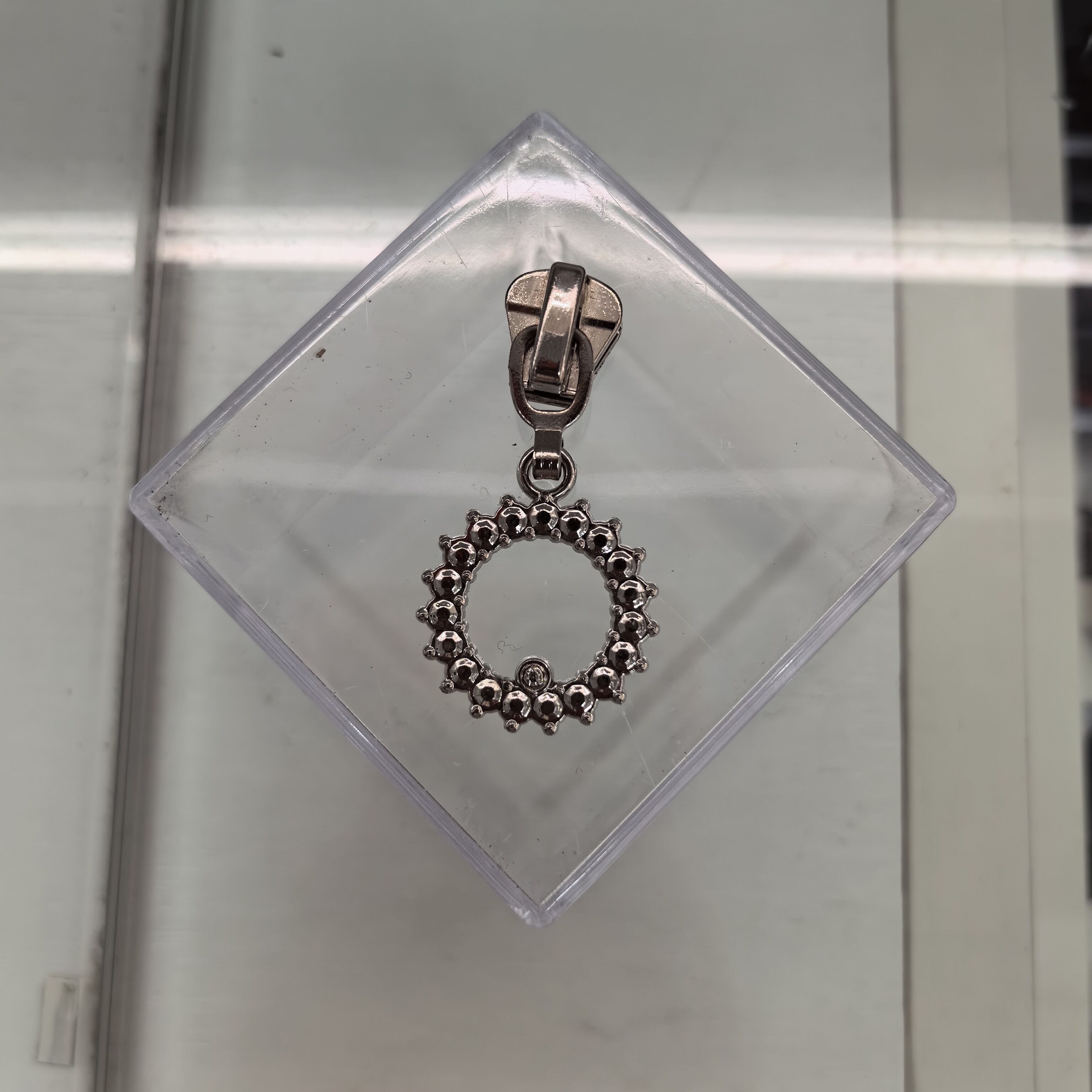 Ring Bead Pendant Pull