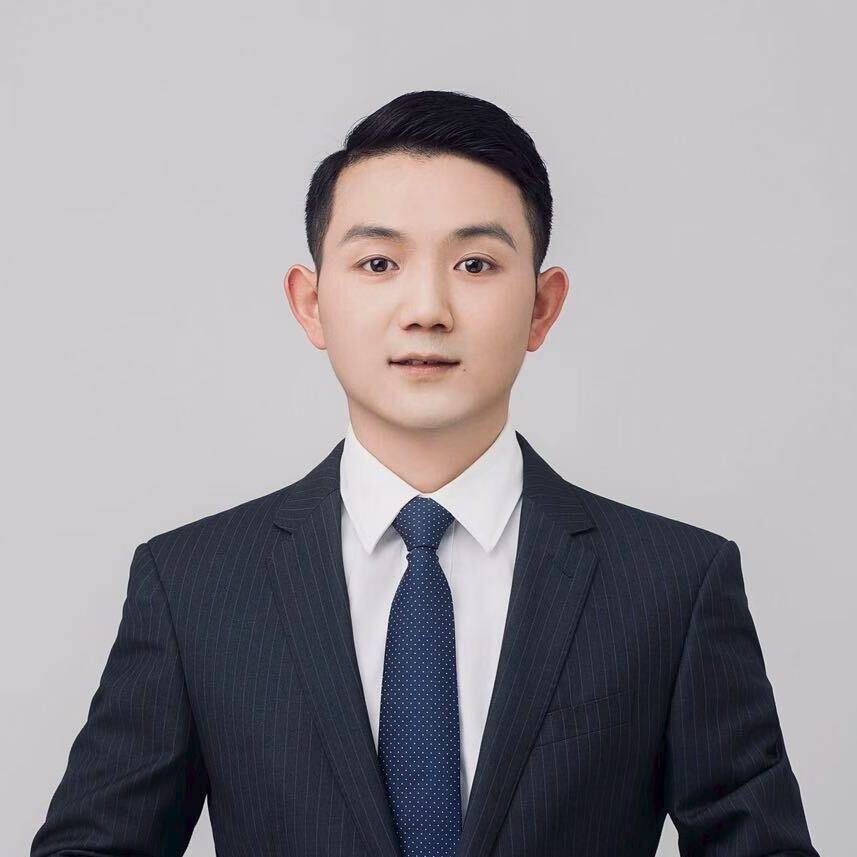 李先生