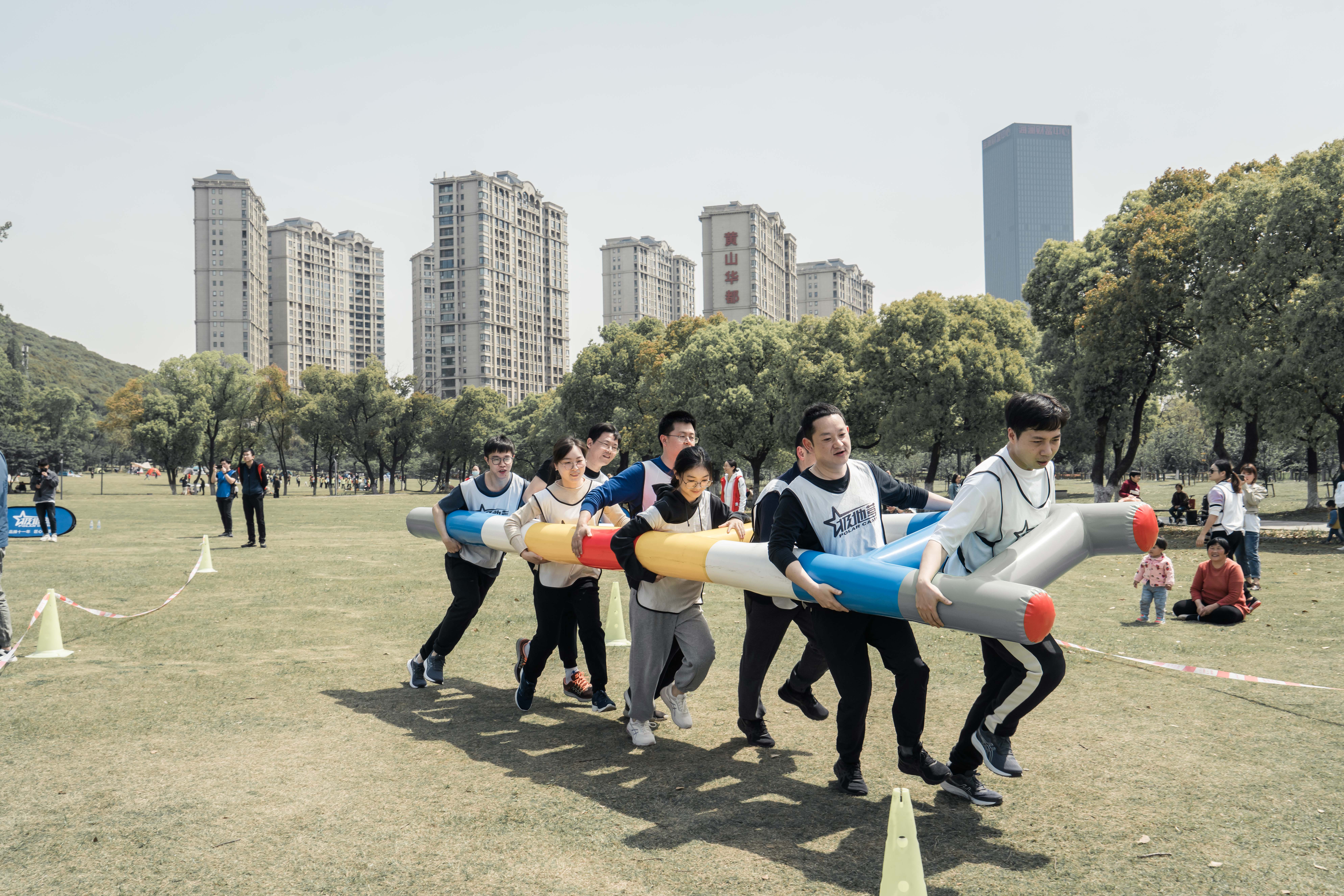 工会活动创新:从传统模式到体验式活动