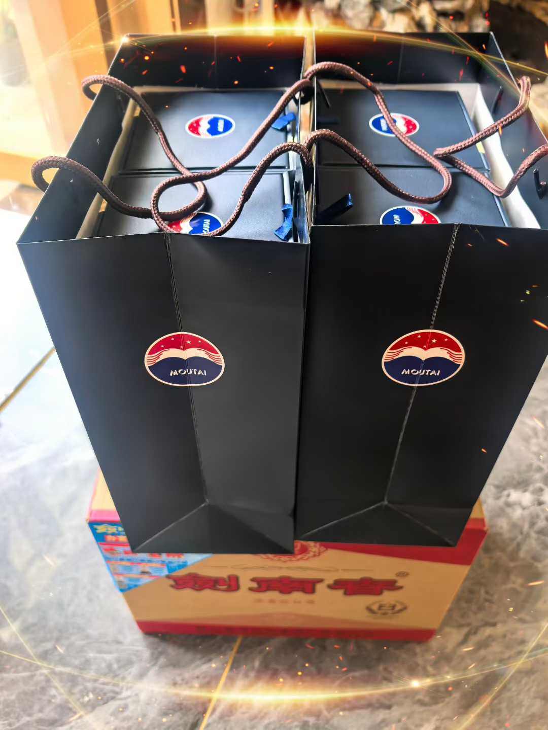 Holiday Gift Box: In-Stock & Real Photos from Store