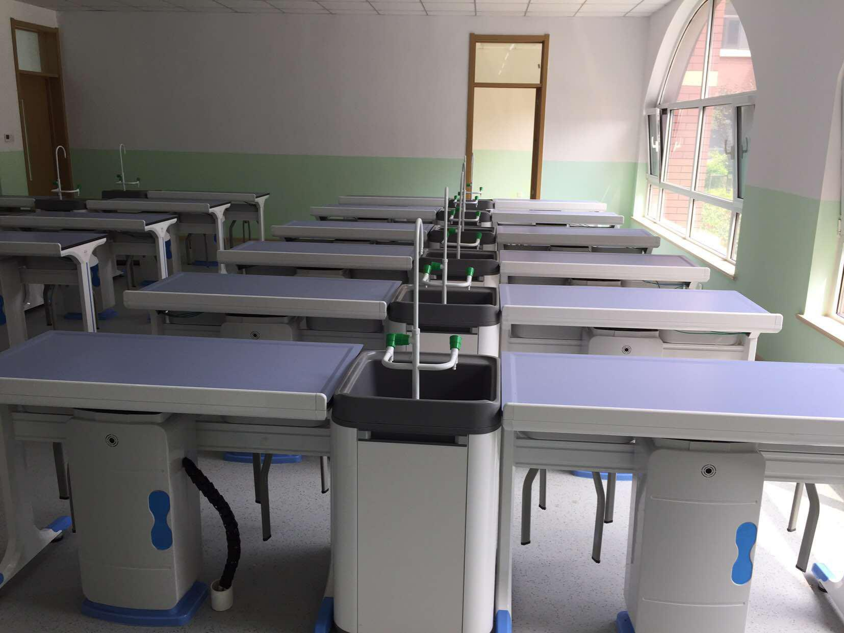 Primary School STEM Lab, Shandong - View 2