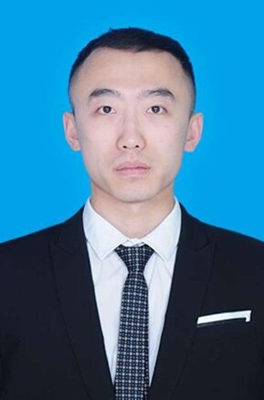 齐逍 - 高级律师