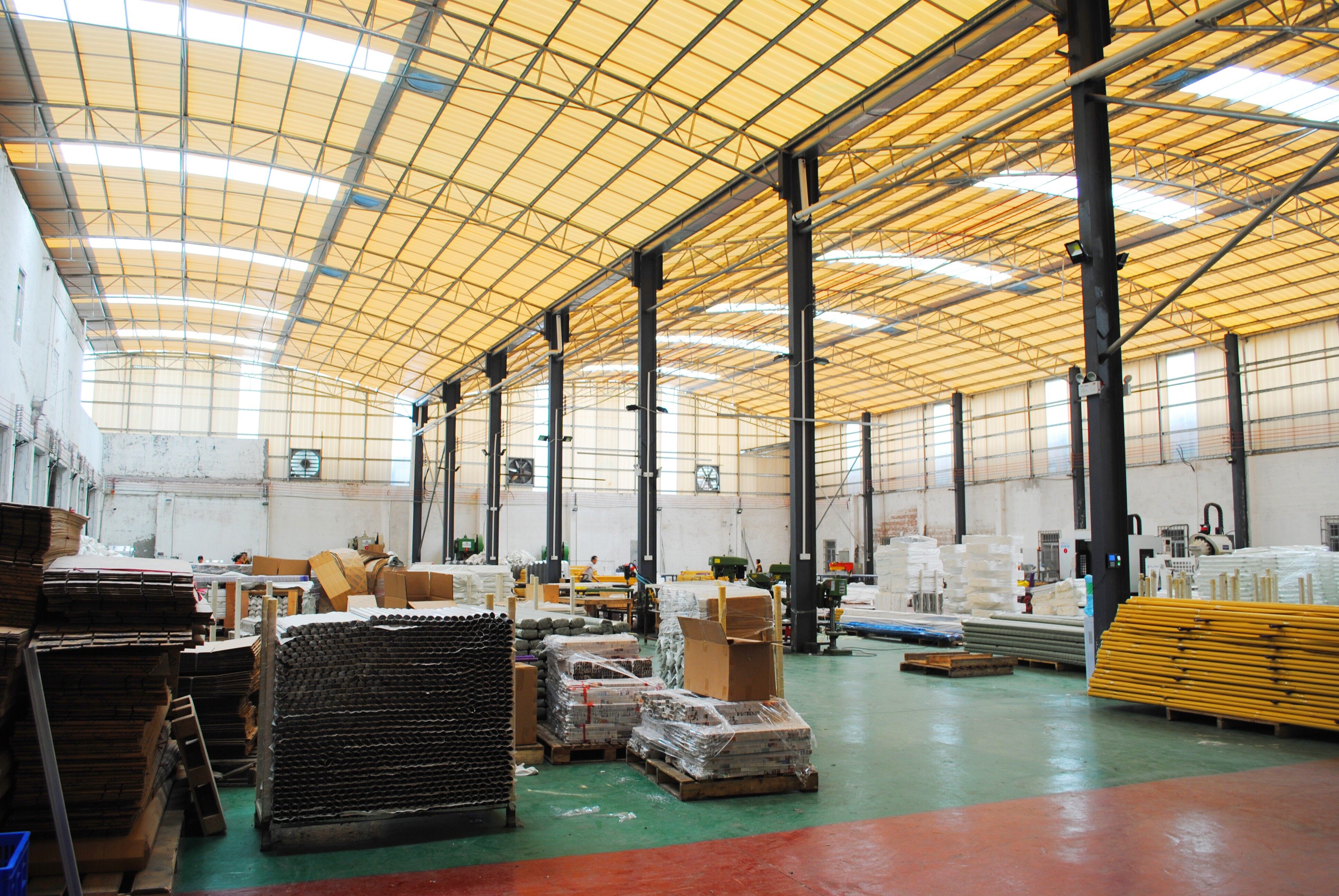 Warehouse & Logistics