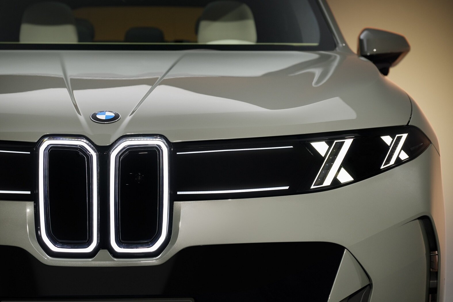 2027 BMW X5 EV