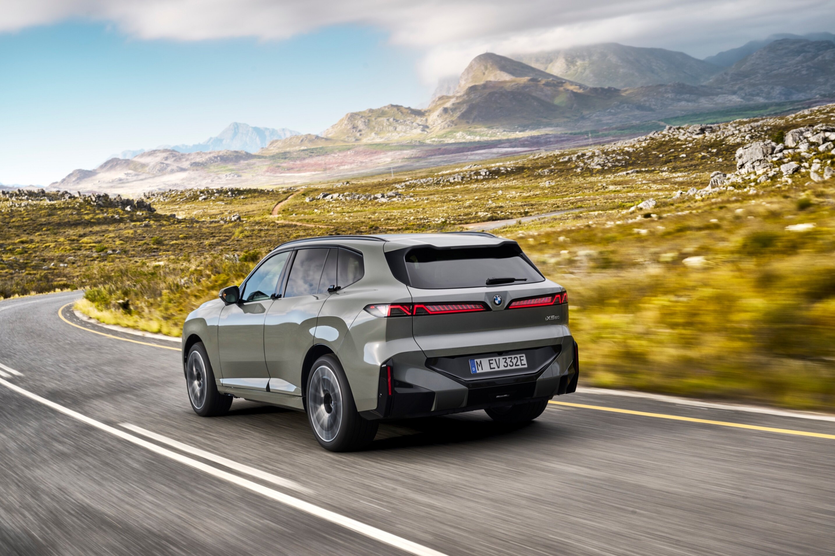 2027BMW X5 - Photos 12