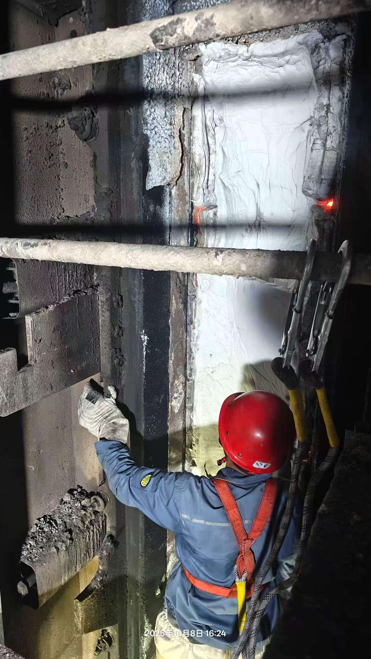 焦炉热态维修