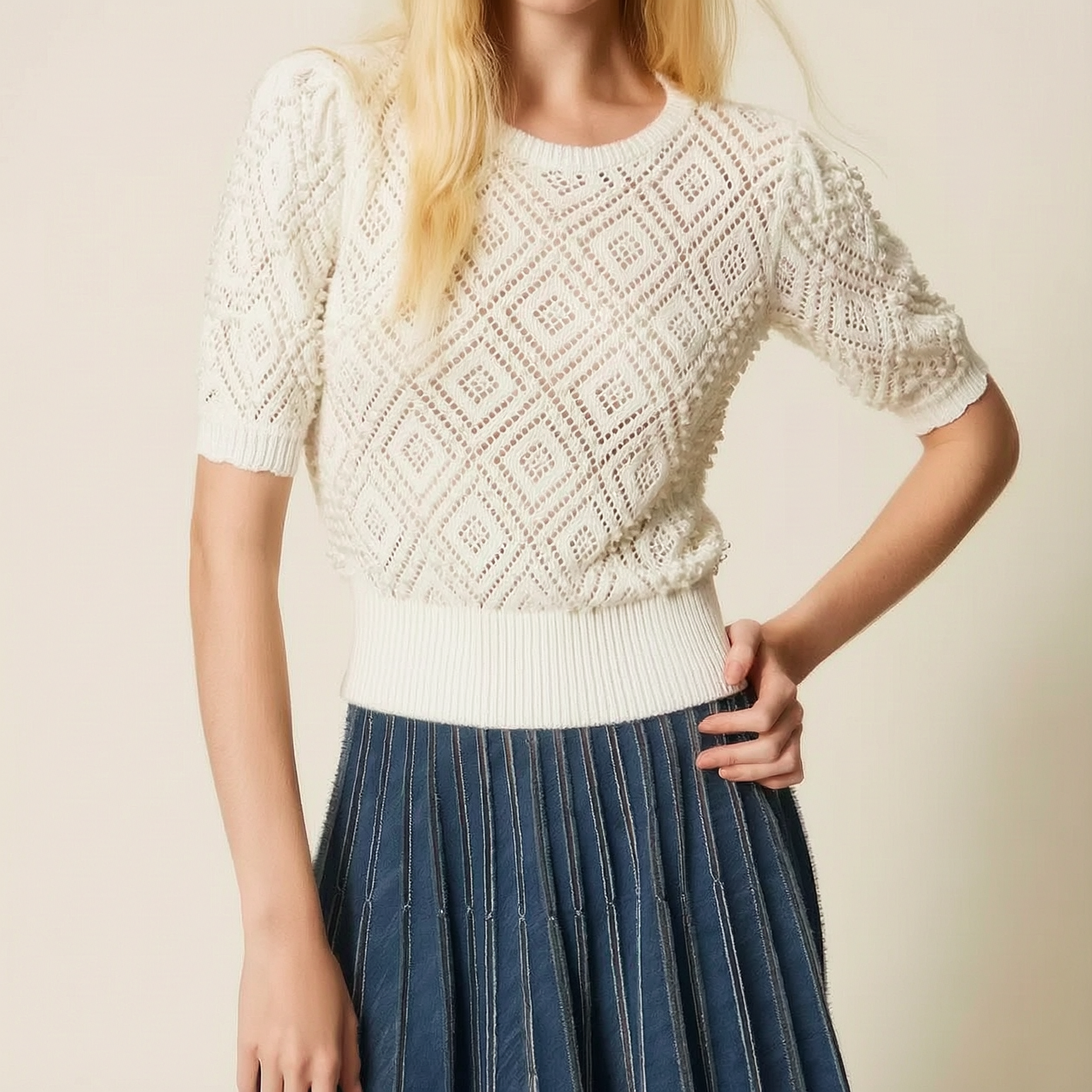 Diamond pattern jumper with pearls thumbnail 2