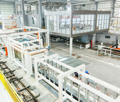Cutting Section – Tilt Crane and Cutting Unit
