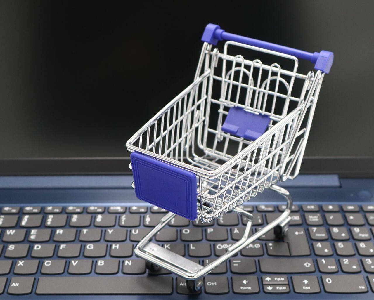 俄罗斯电商商品卡片统一核验新规解读：敏感品类合规门槛全面升级