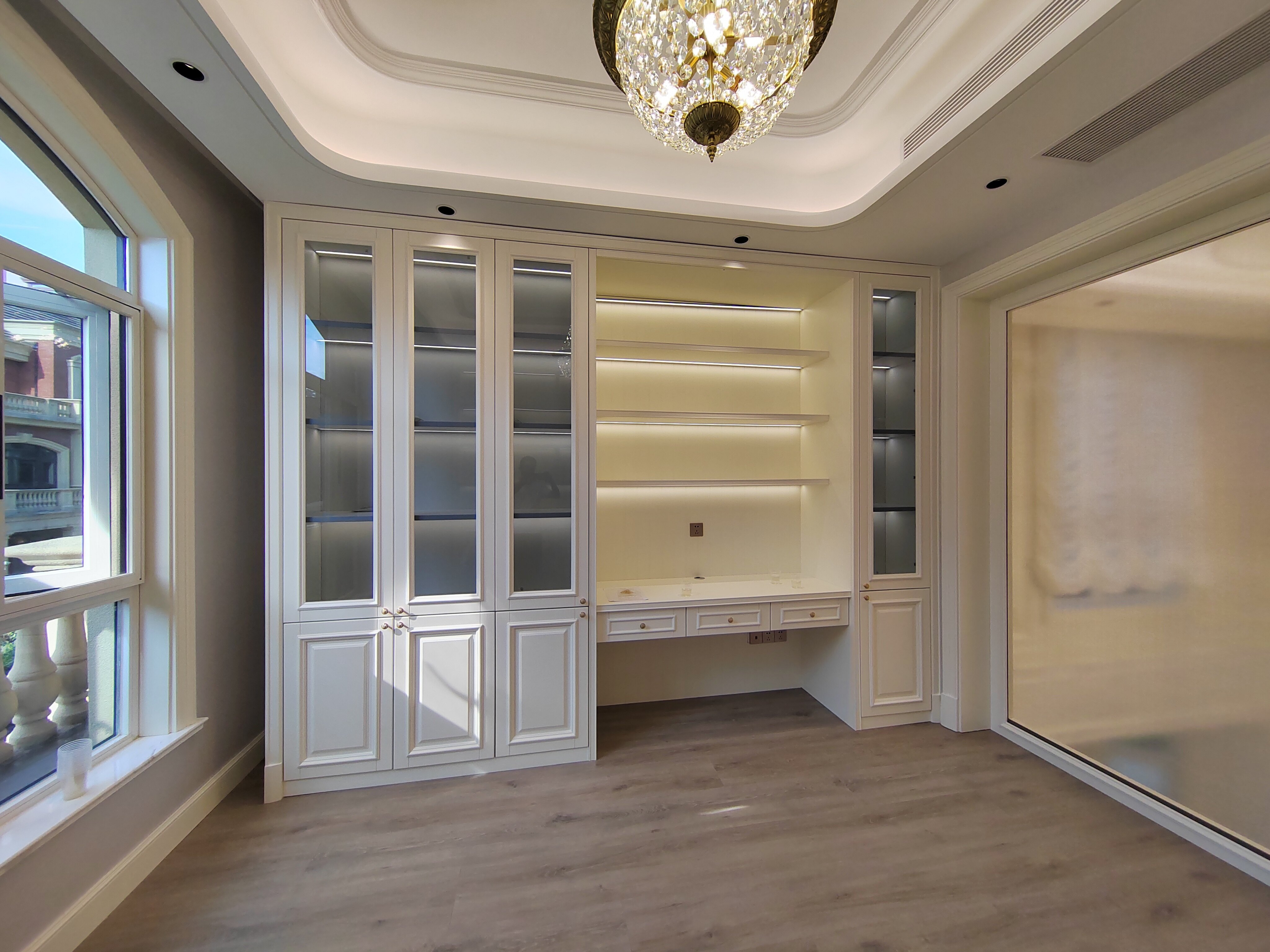 Gallery image 8