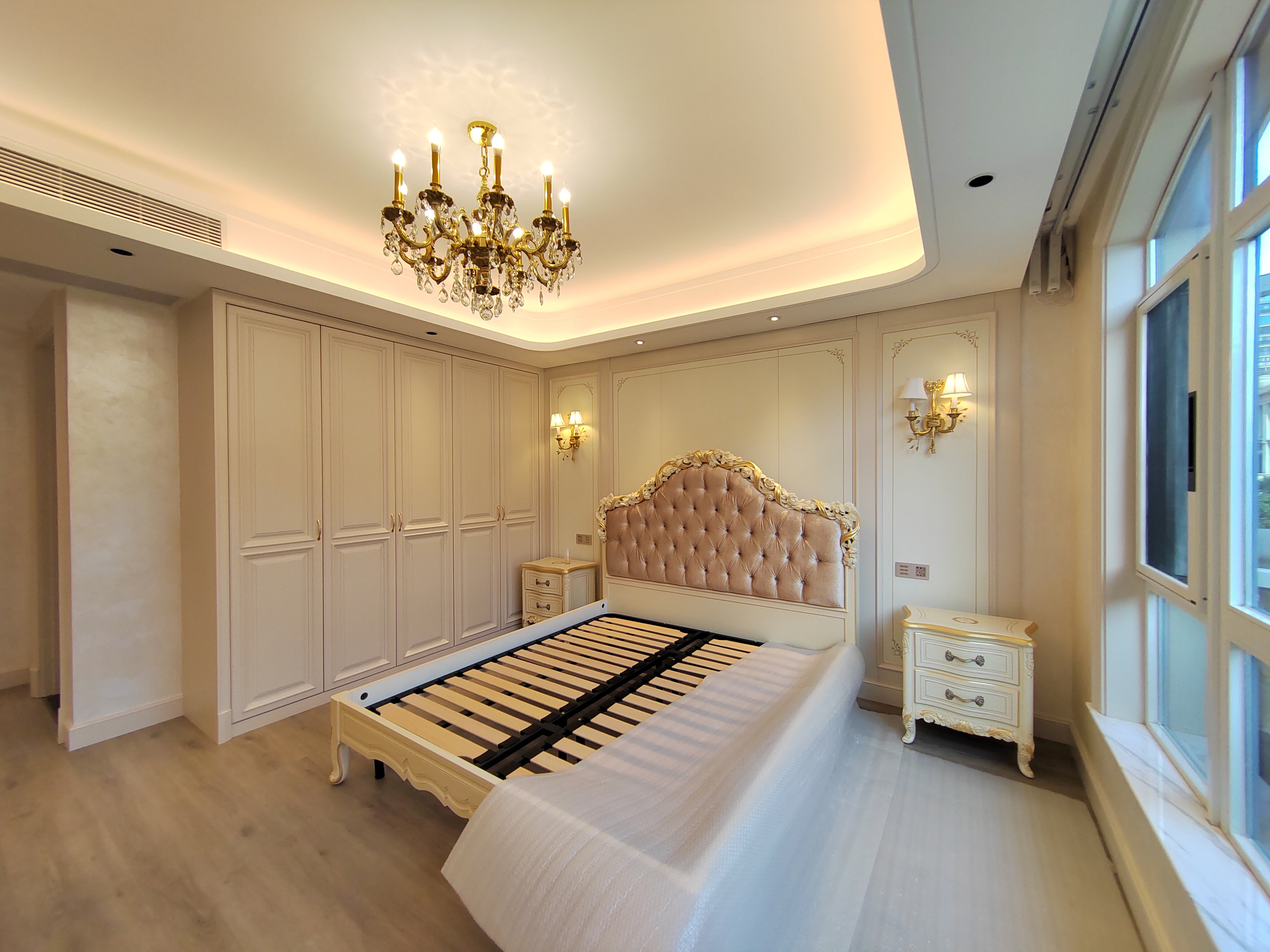 Gallery image 9