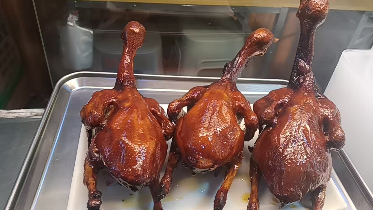烤乳鸽(提前半个月预定)