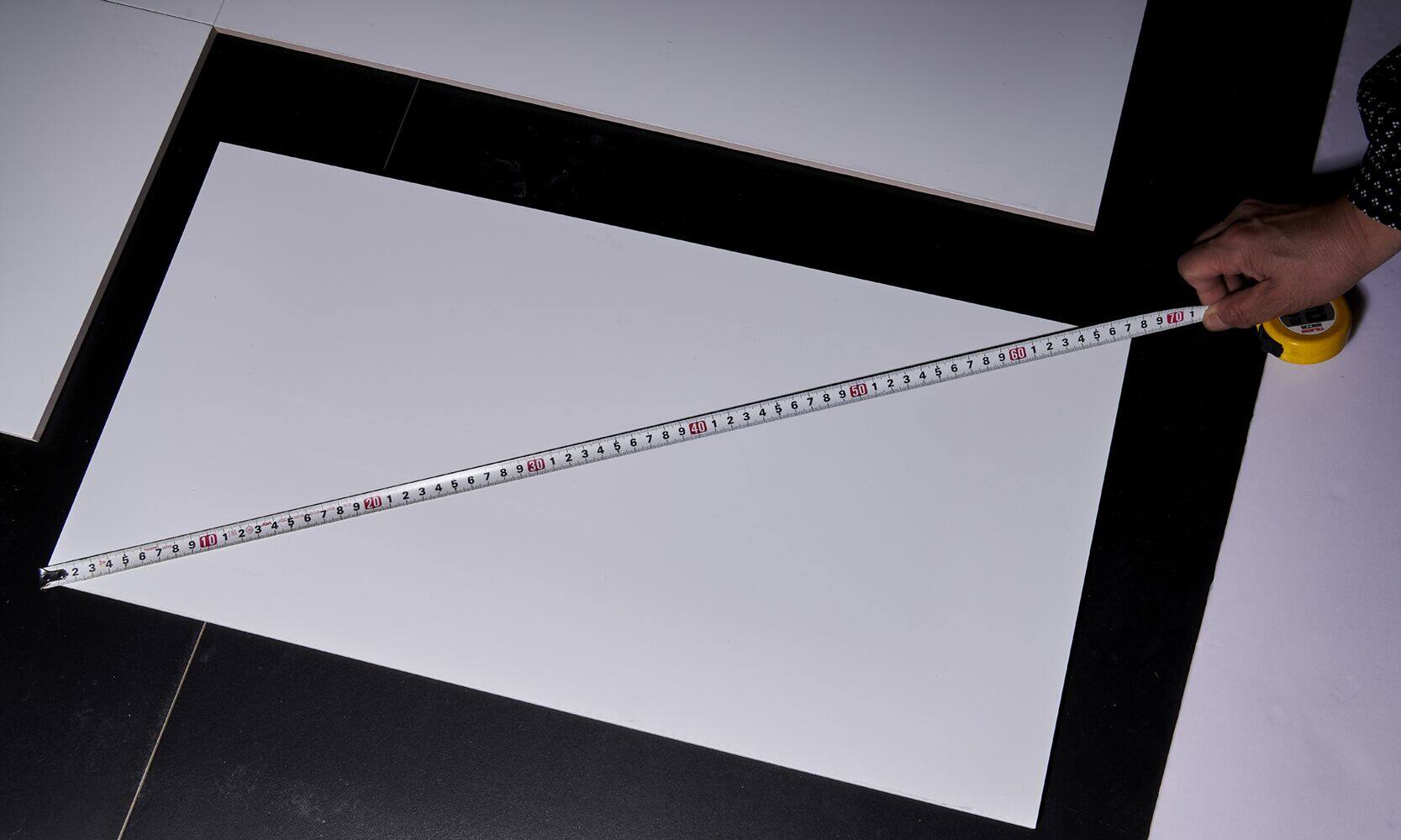 Thickness measurement with caliper