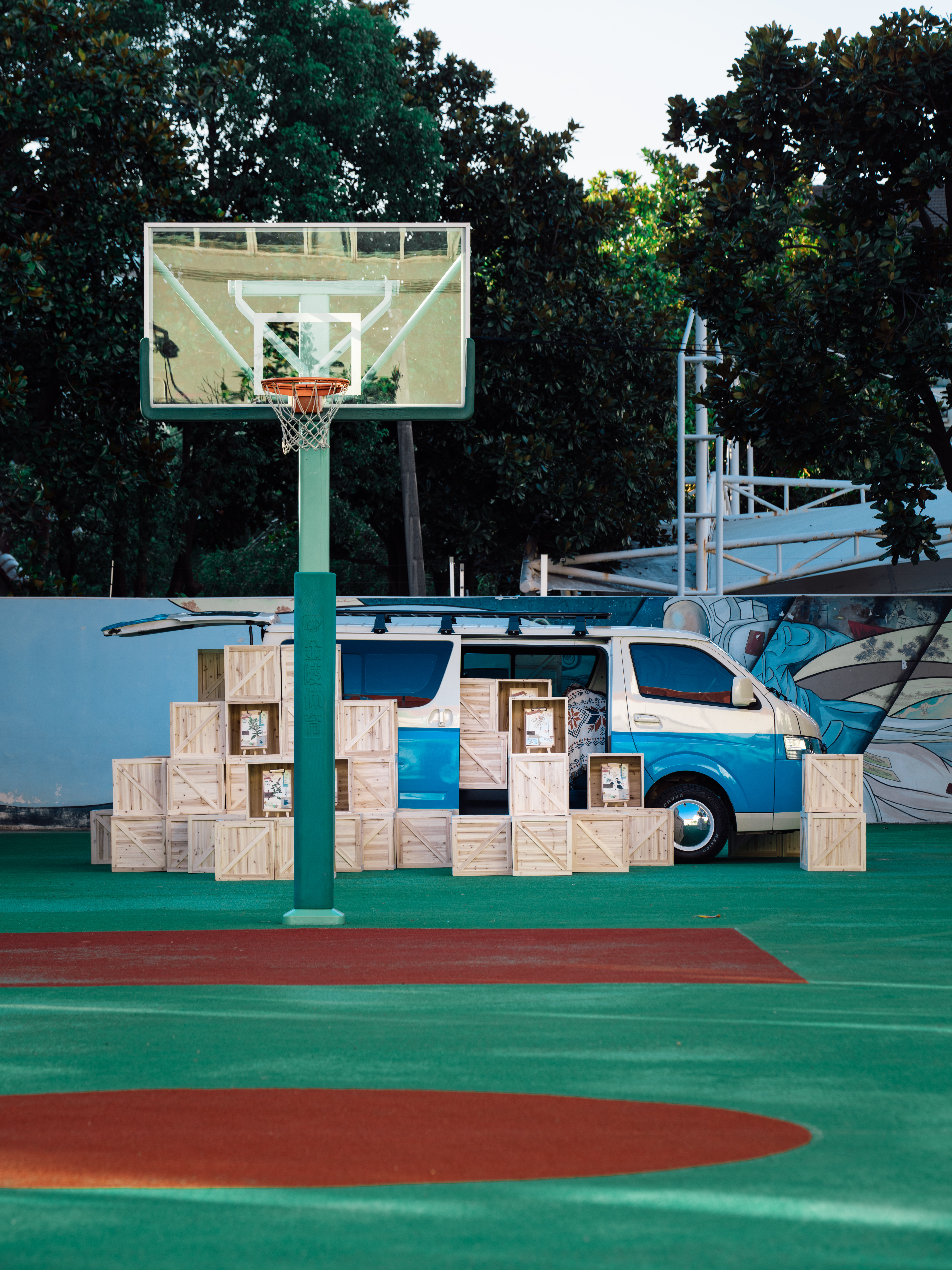Pudong Biyun Art Museum: The Art Off-Road Project – A Mobile Gallery
