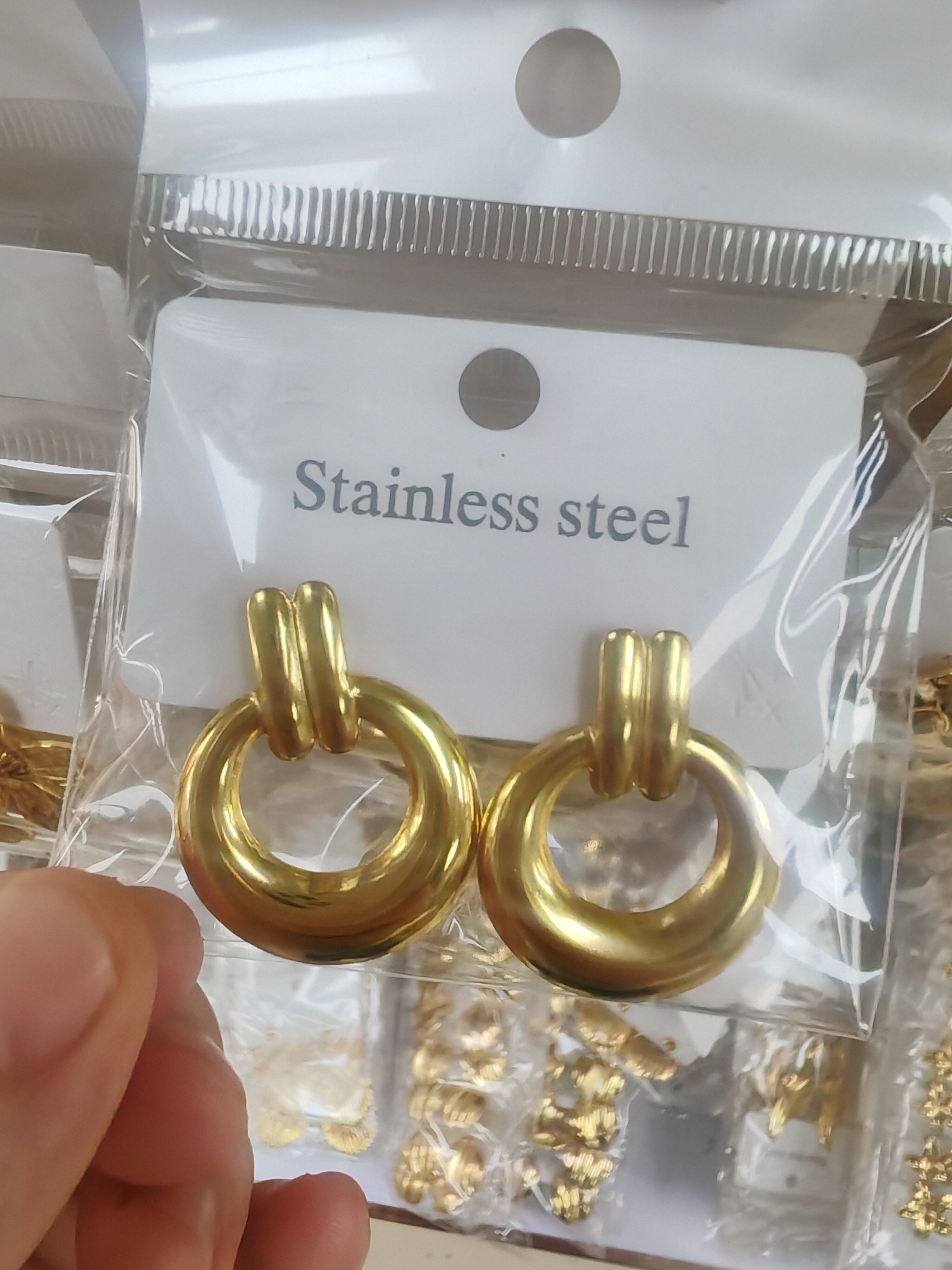 Fashionable Elegant Stainless Steel Metal Earrings A-36018