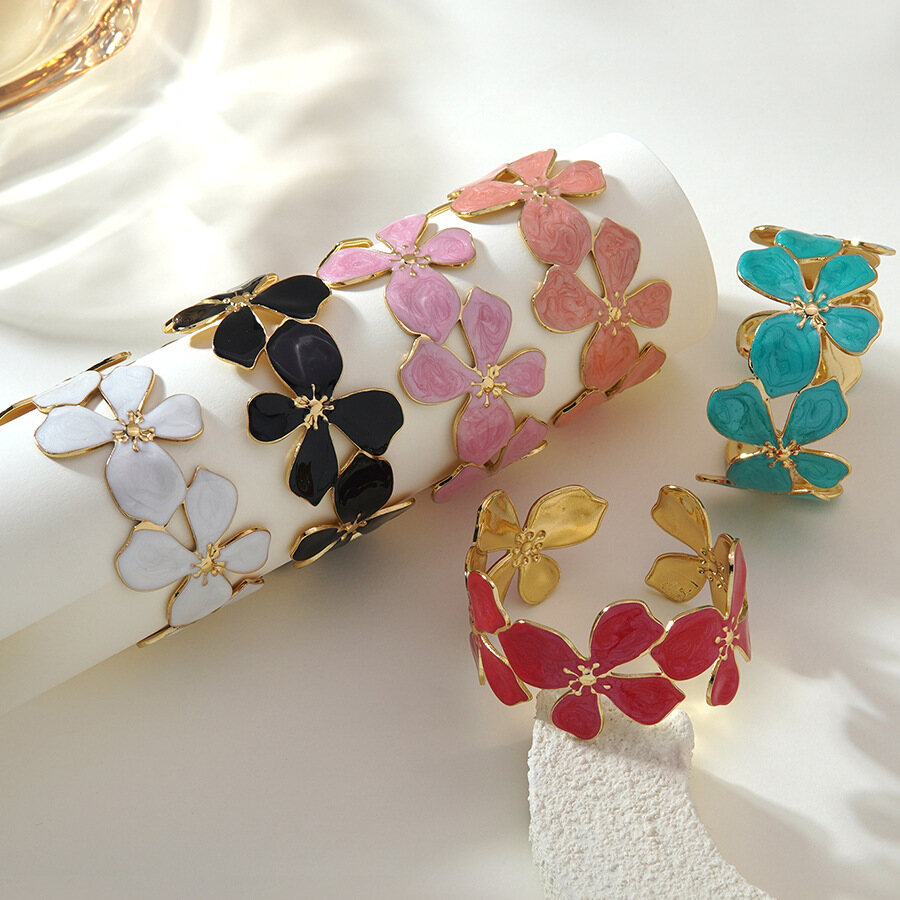 Drip oil bangles