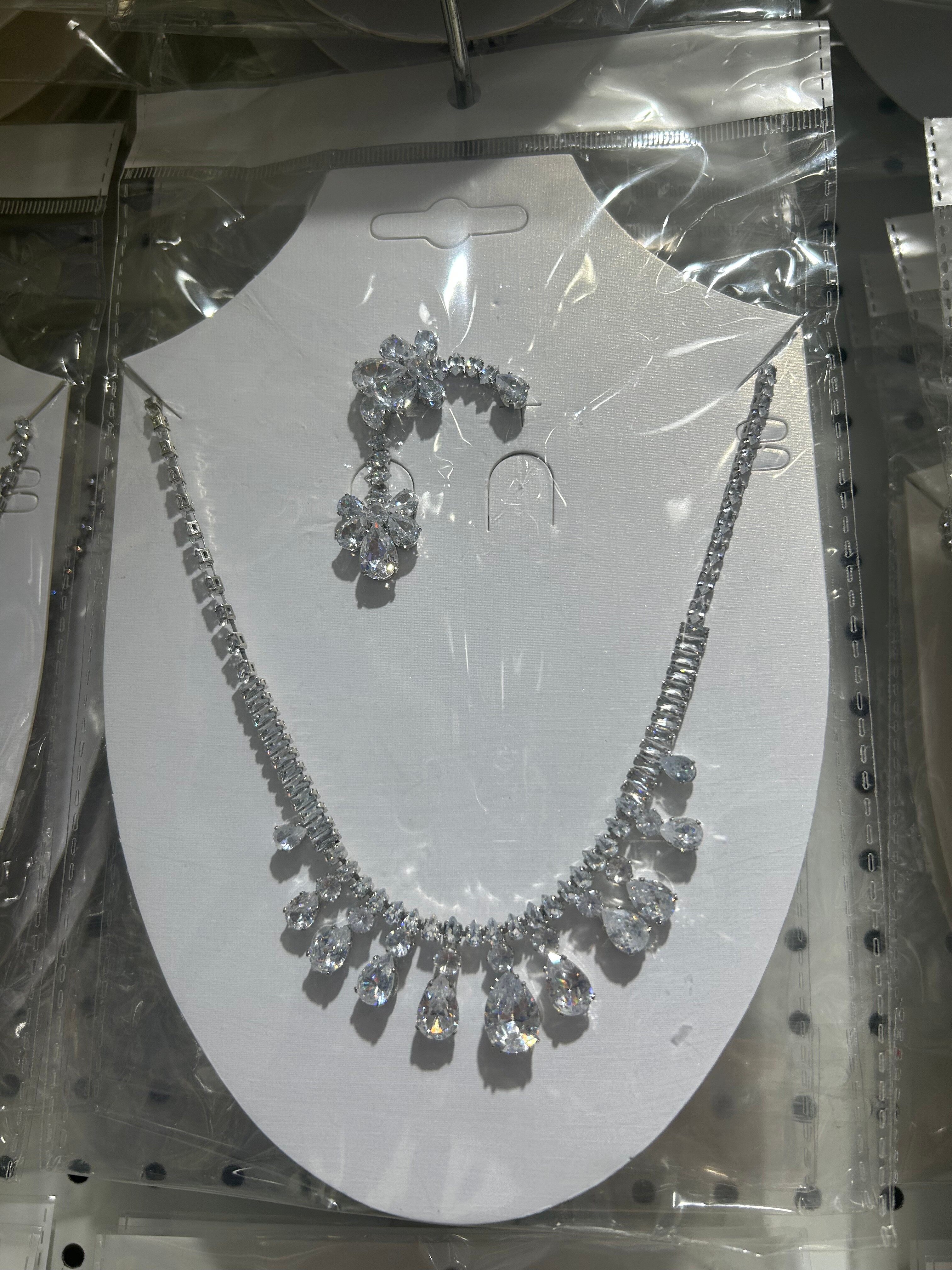 Zircon necklace+earring set
