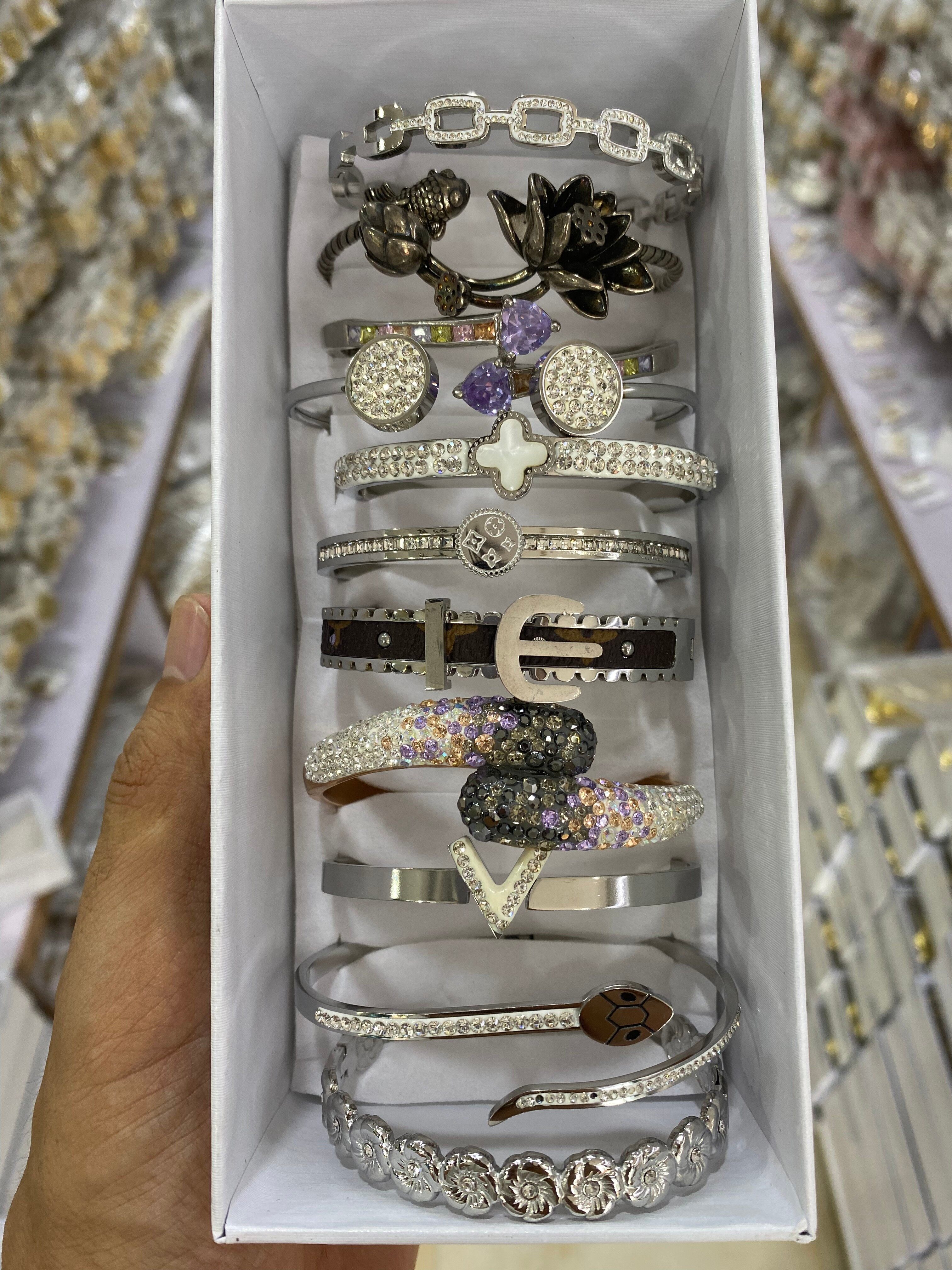 Stainless steel bangle/ 1 pcs price