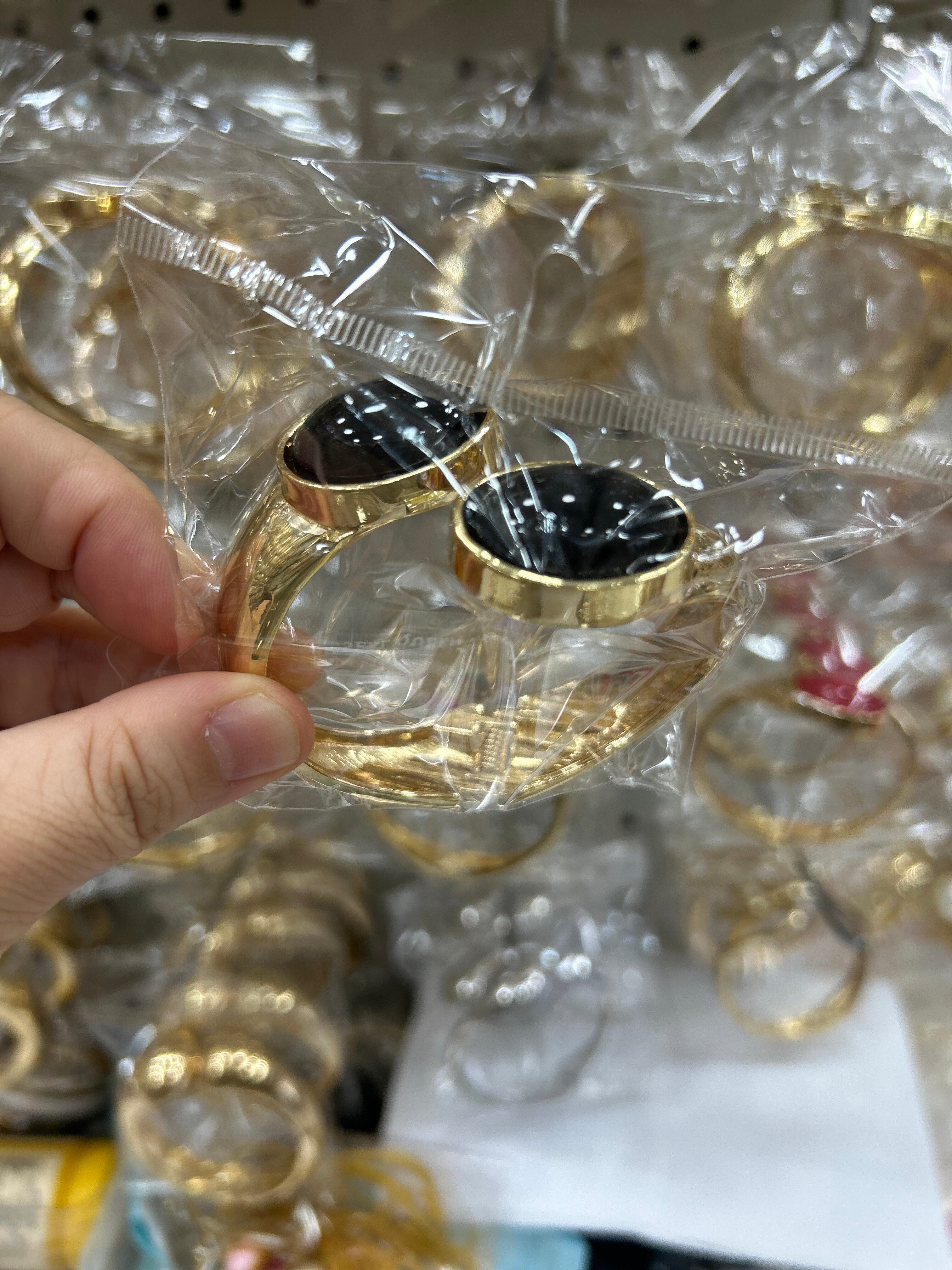 Zircon alloy coarse bangle