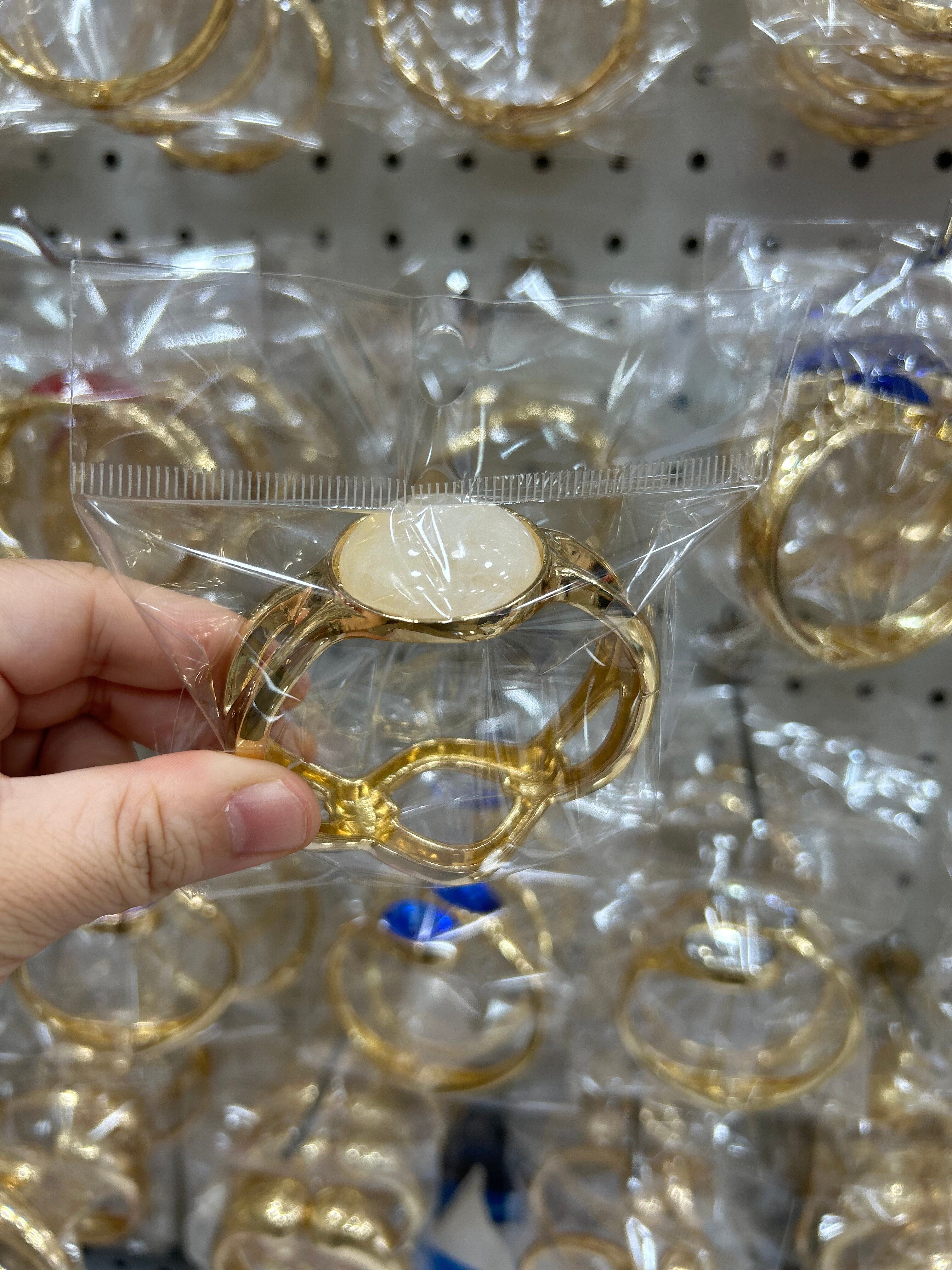 Zircon alloy coarse bangle